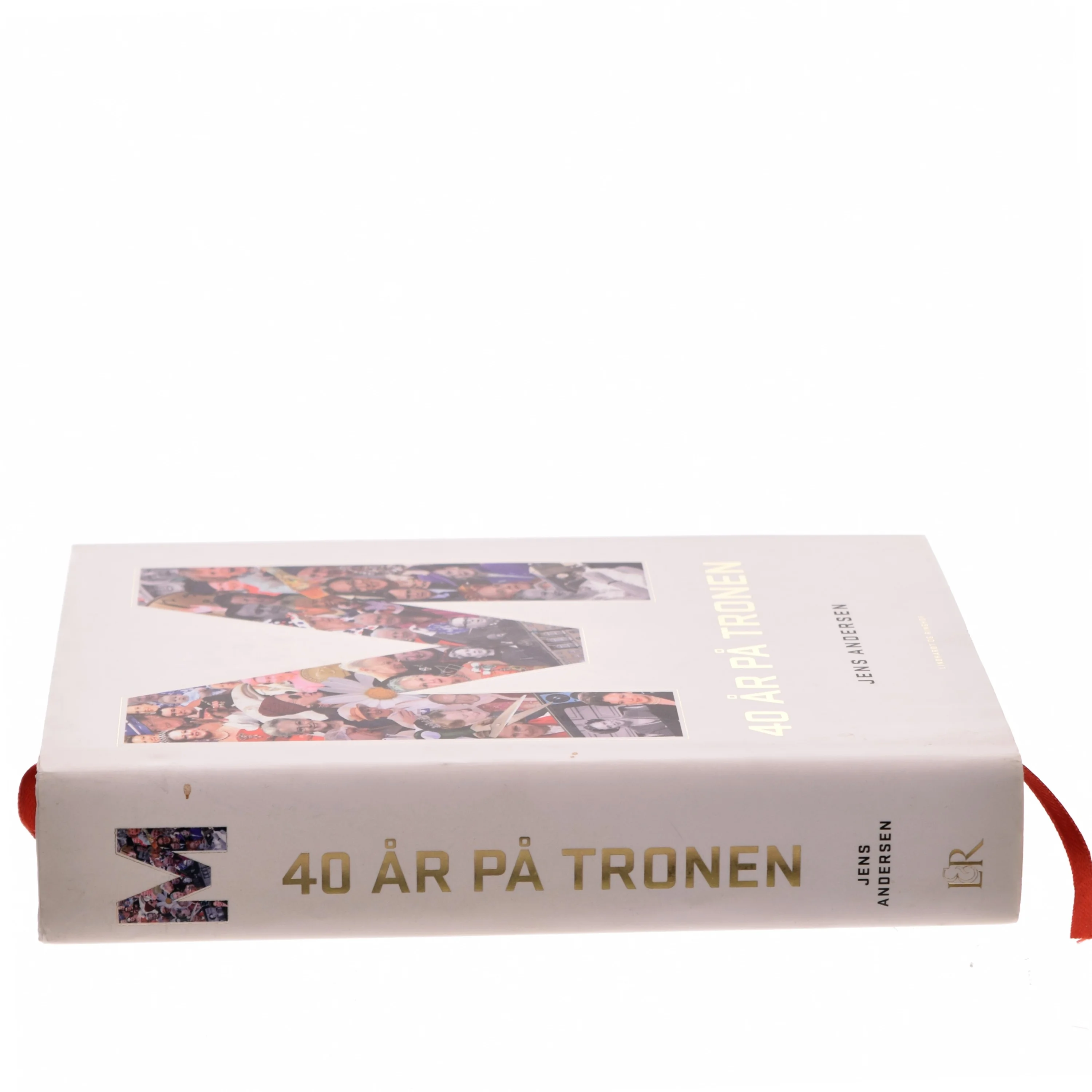 M - 40 år på tronen af Jens Andersen (f. 1955) (Bog)