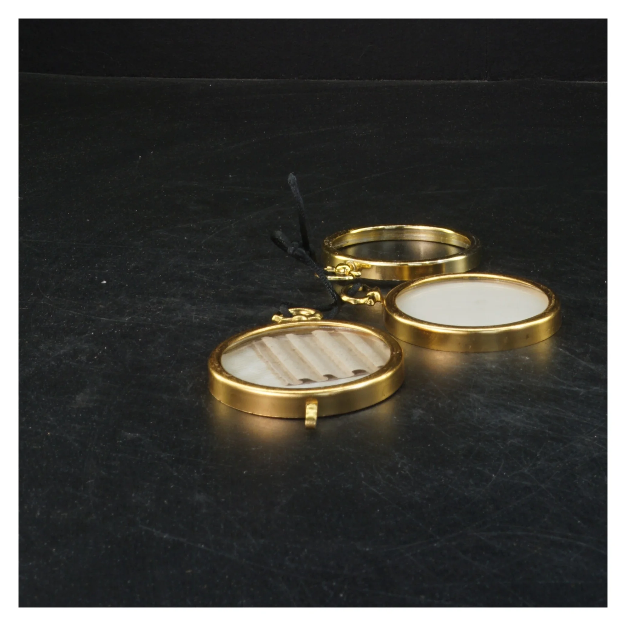 3 små runde messing/look billerammer str. Ø 6 cm