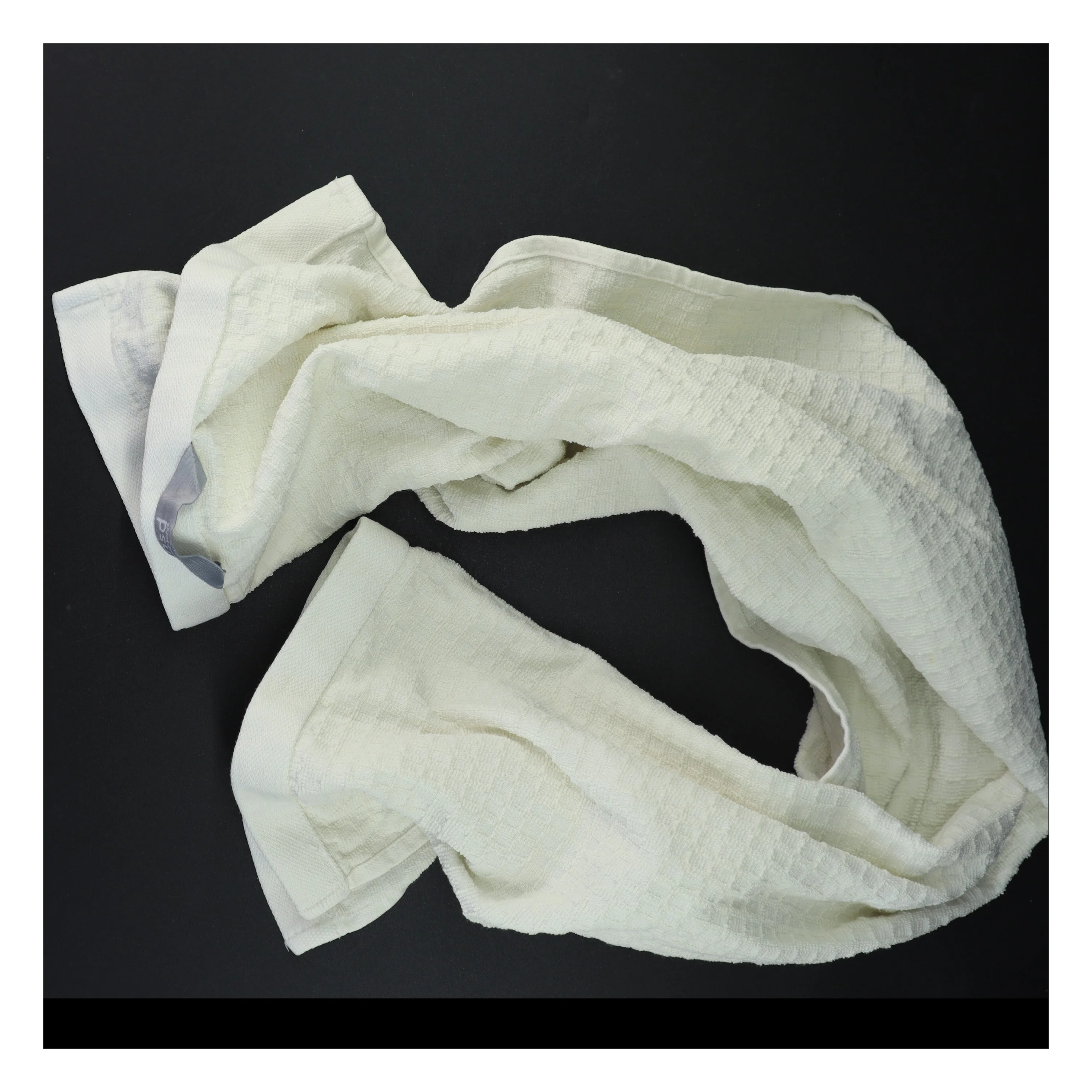 Hvidt håndklæde i bomuld fra Msd Marie Sohl (str. 93 x 44 cm)