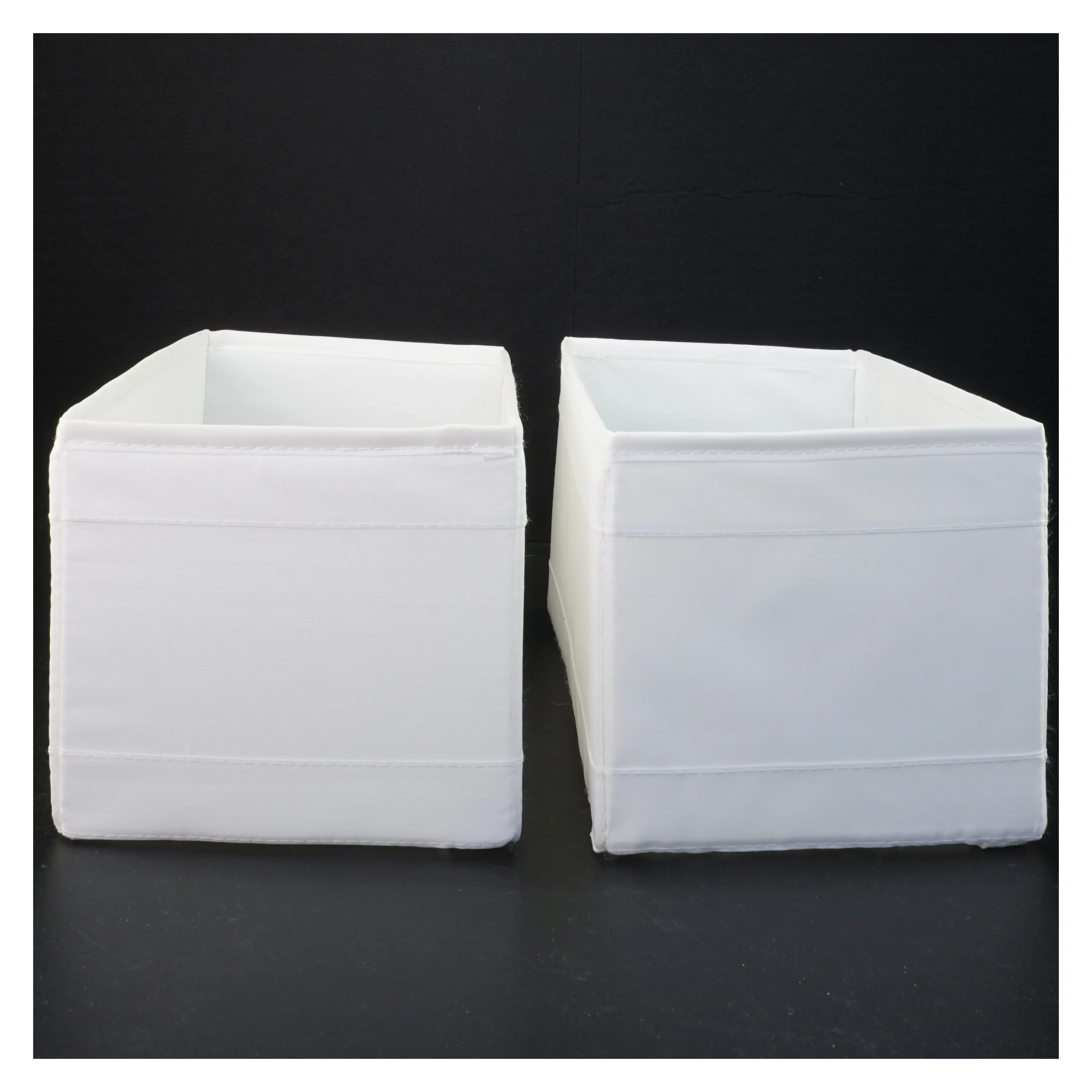 Sammenklappelige opbevaringskasser fra IKEA (str. 3 kasser af 28 x 28 x 13 cm og 2 kasser af 28 x 14 x 13 cm)