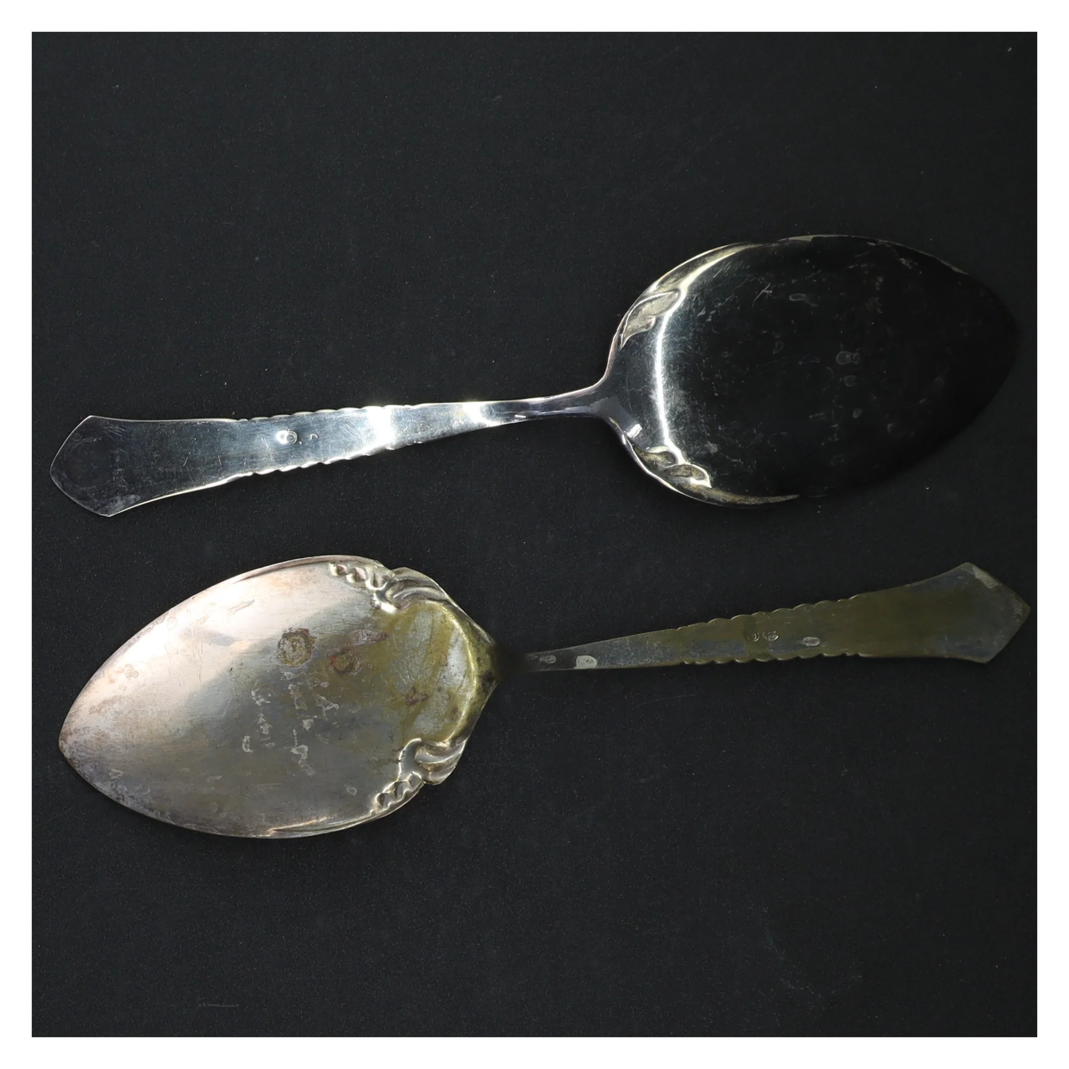 Gamle sølvskeer (str. 22 cm)