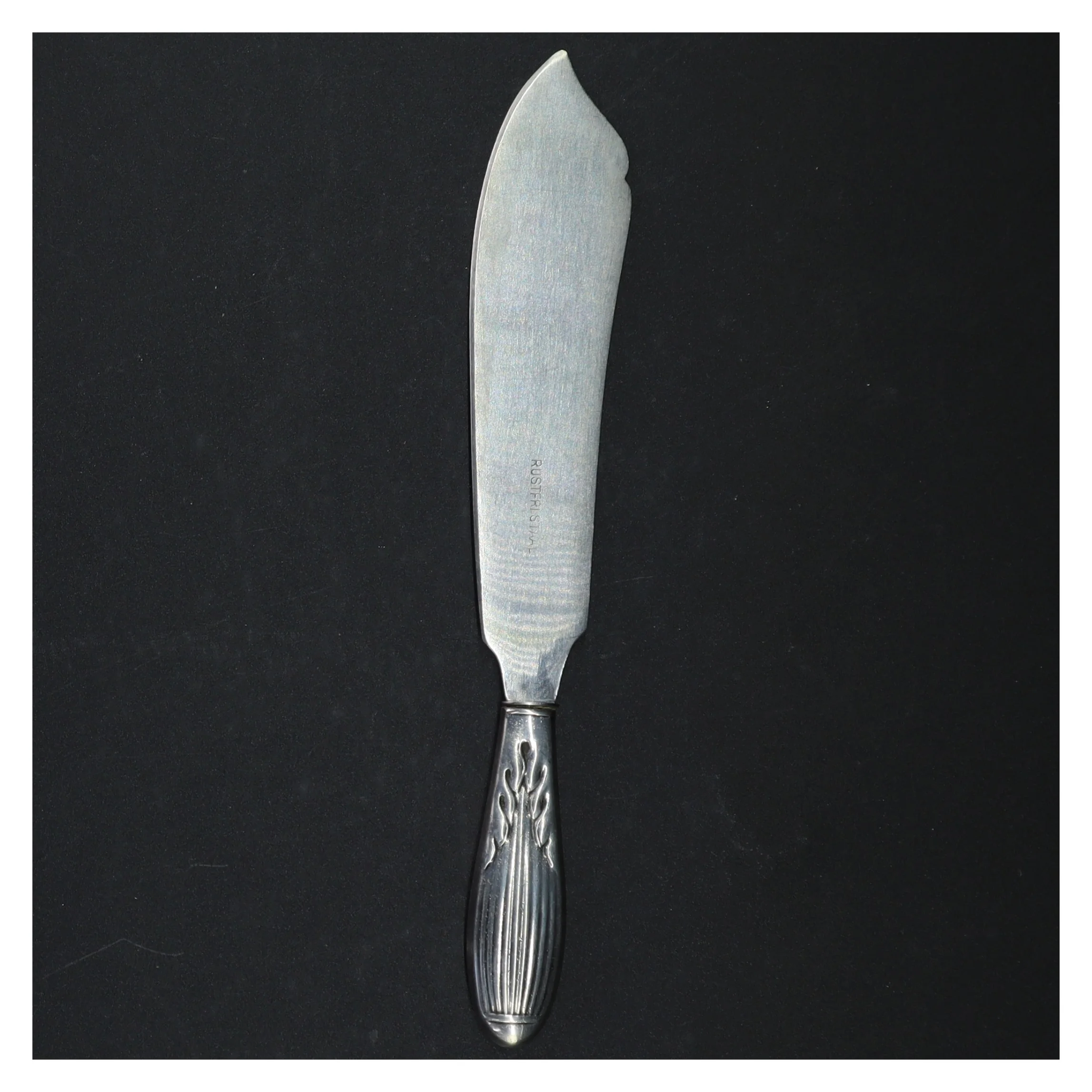 Sølvplet kniv (str. 24 cm)