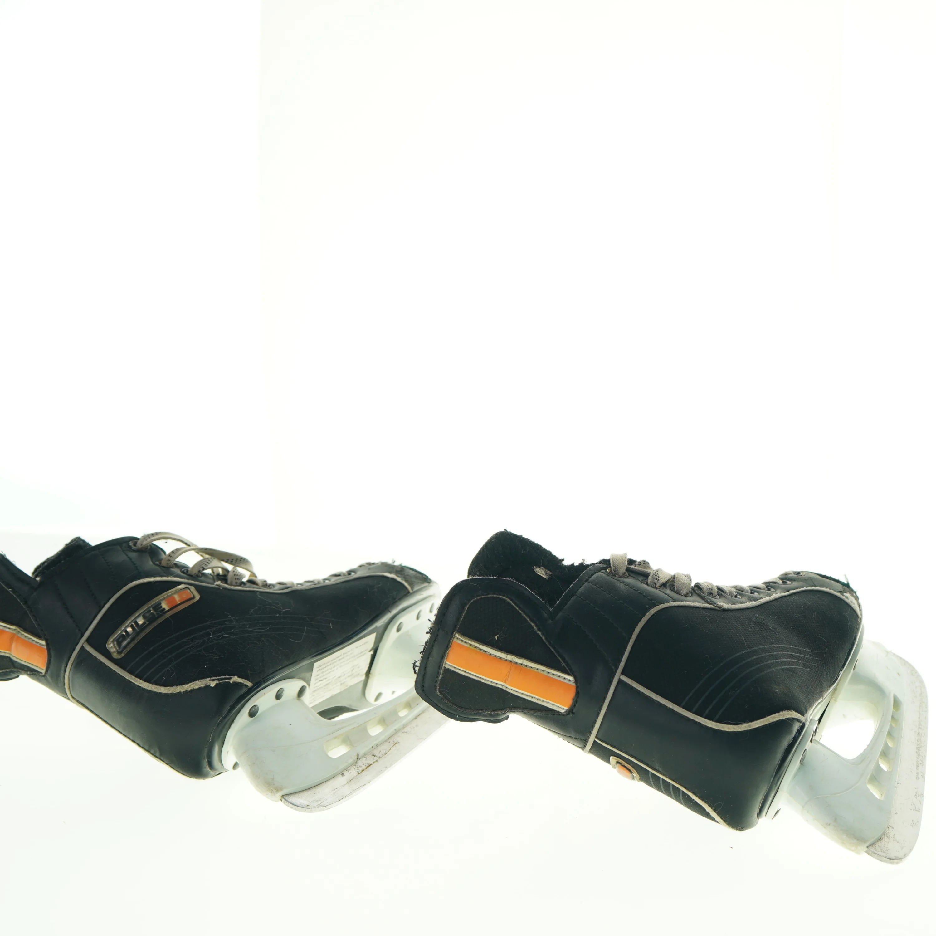 Brugte skøjter (str. 36)