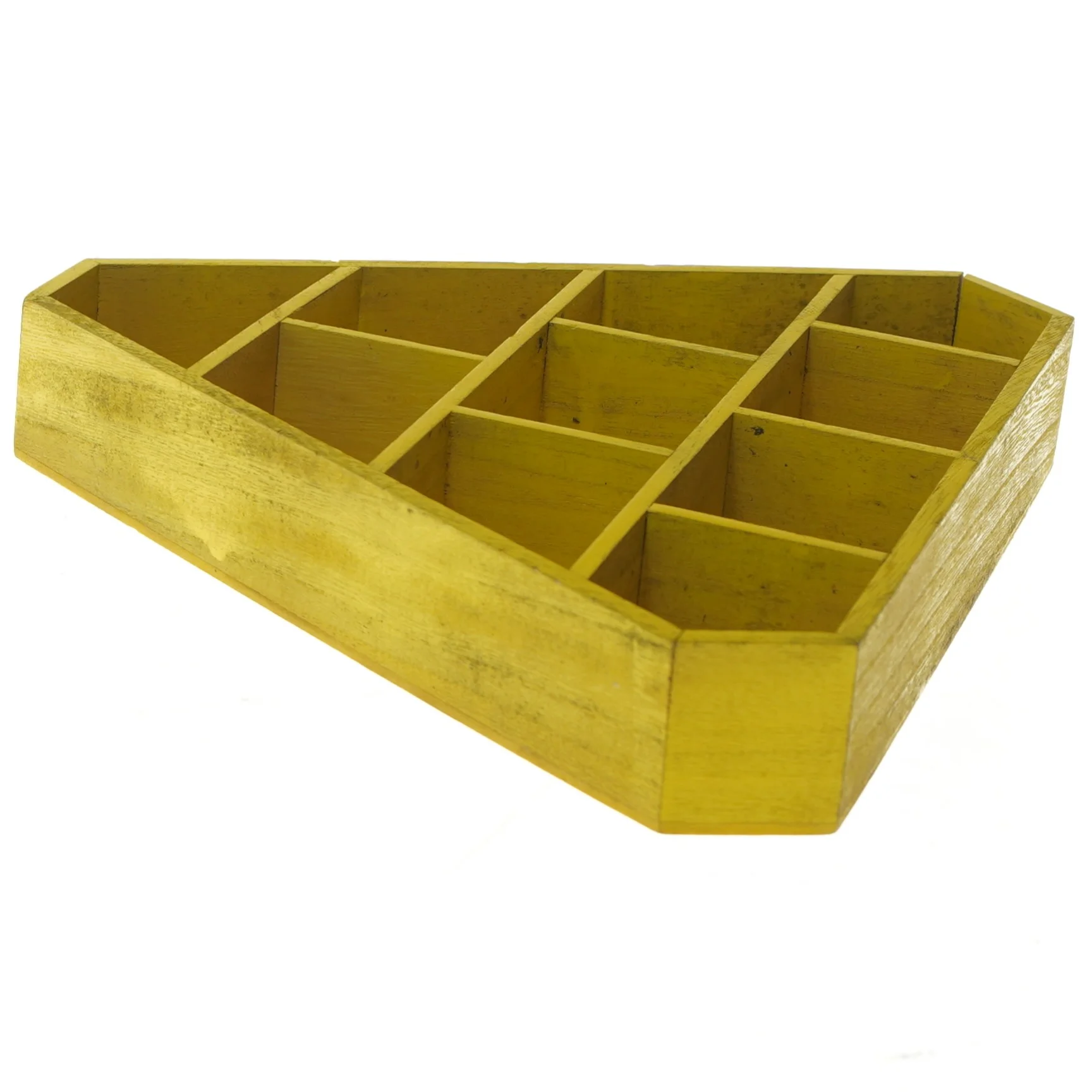 Gul trappeformet hylde (str. 29x25,5 cm)