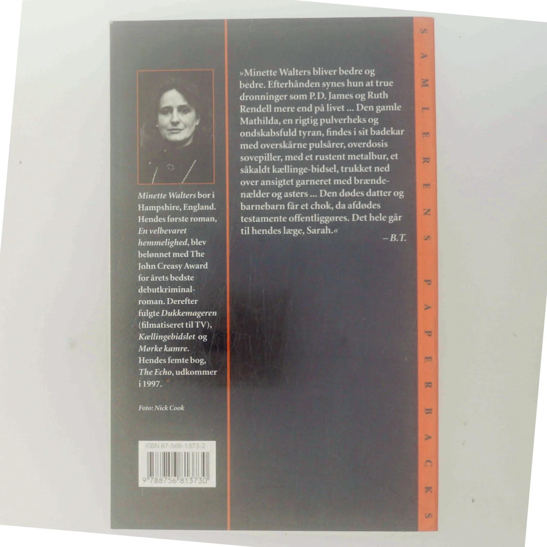 Kællingebidslet : kriminalroman af Minette Walters (Bog)