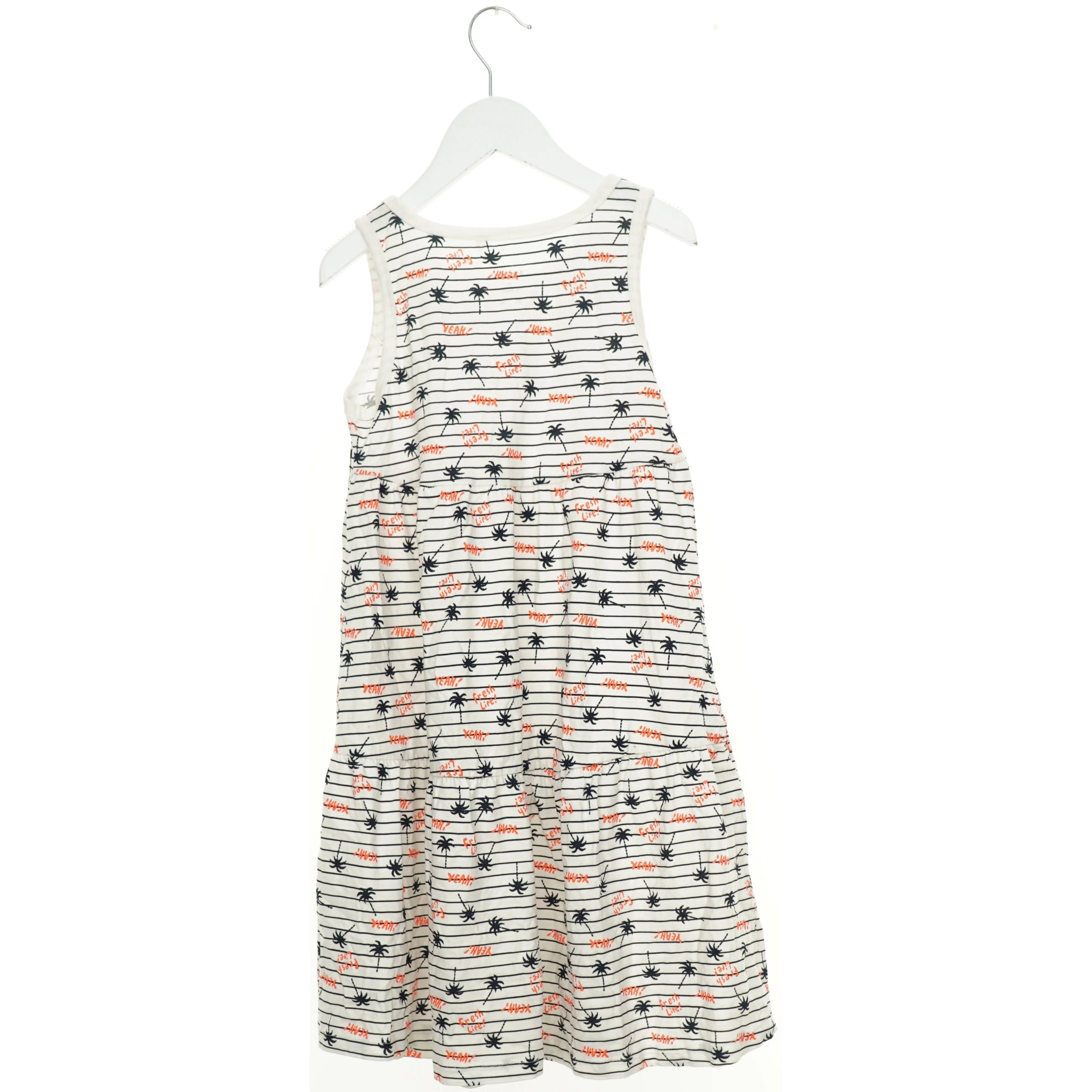 Kjole fra Basic needs (str. 140 cm)