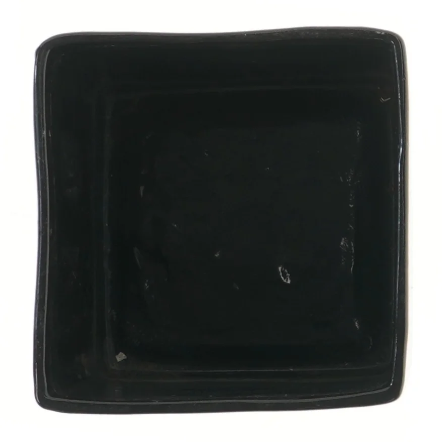 Sort keramik urtepotteskjuler (str. 14,5x14,5 cm)