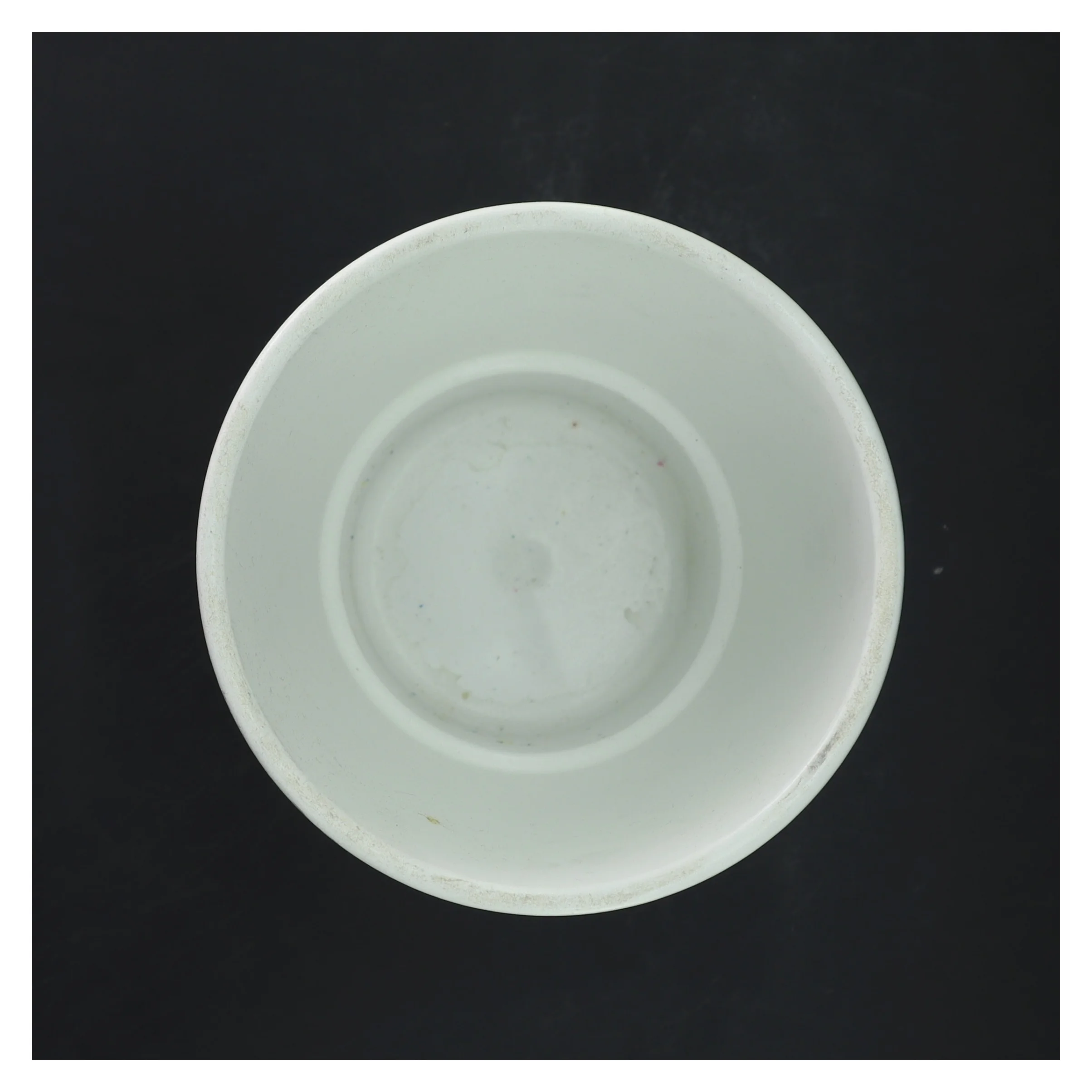 Hvid keramikvase fra IKEA (str. 20x14 cm)