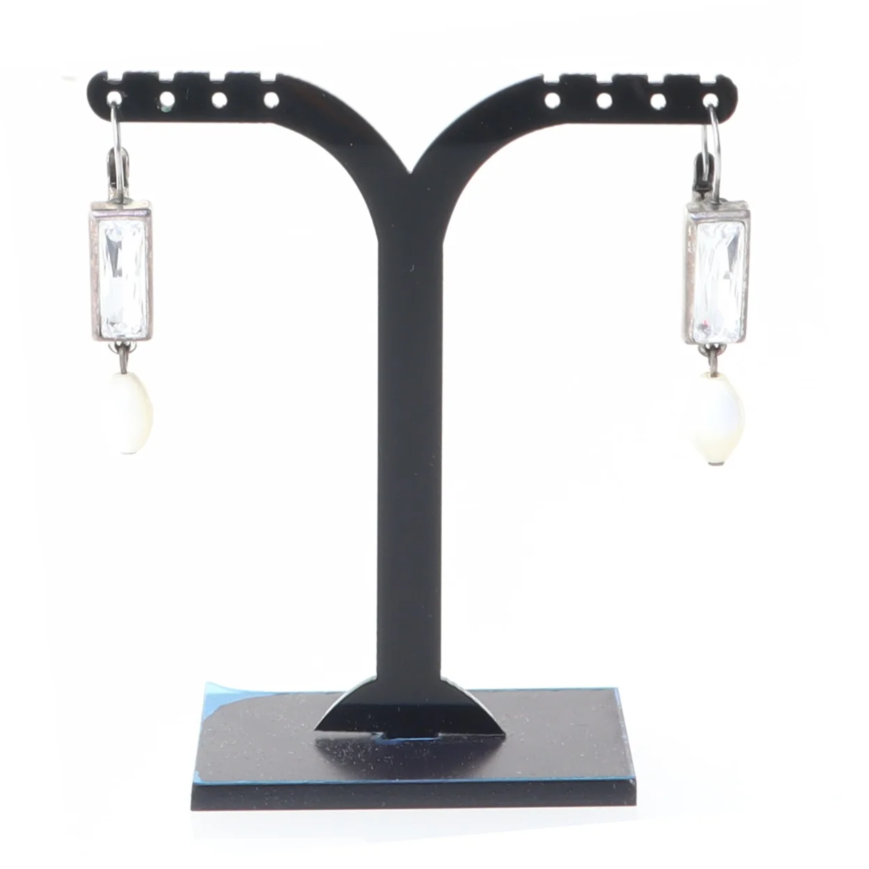 Øreringe med hvid perle og rektangulær krystal (str. 4 cm)