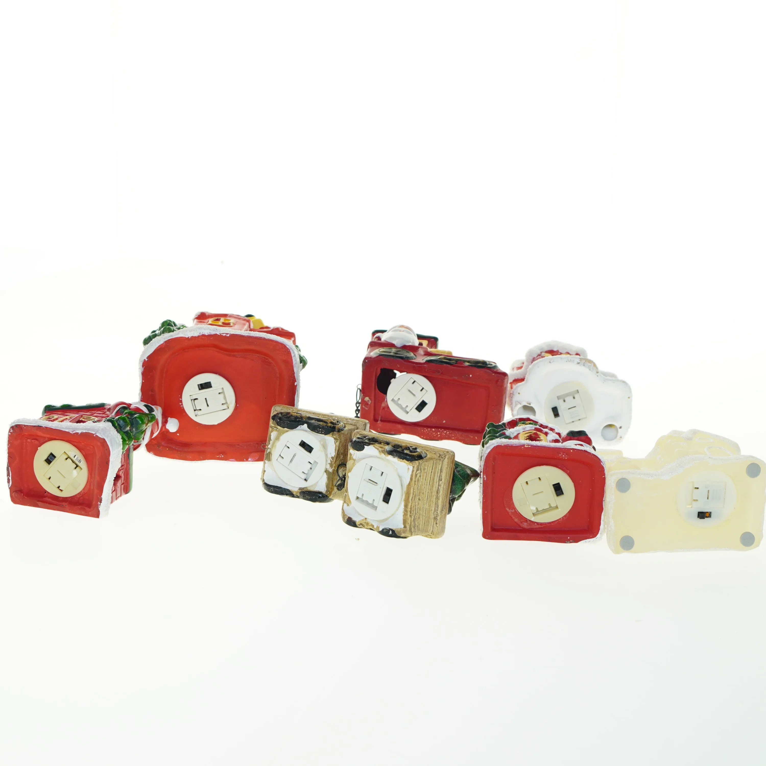 Julelandsby og tog med led lys (str. 11x15x9 cm)