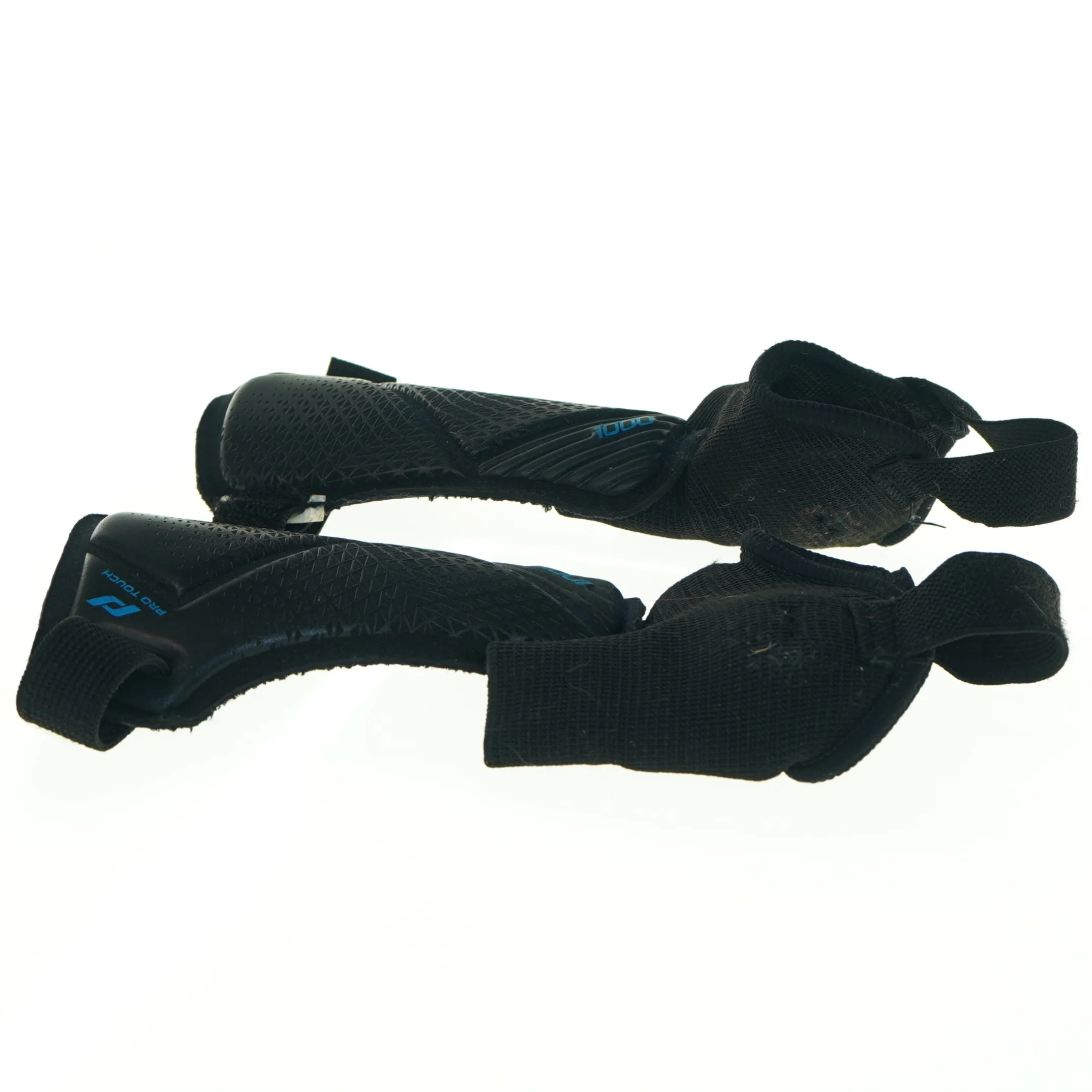 Sorte benskinner til sport fra Pro Touch (str. Længde. 20 cm. b. 10 cm)