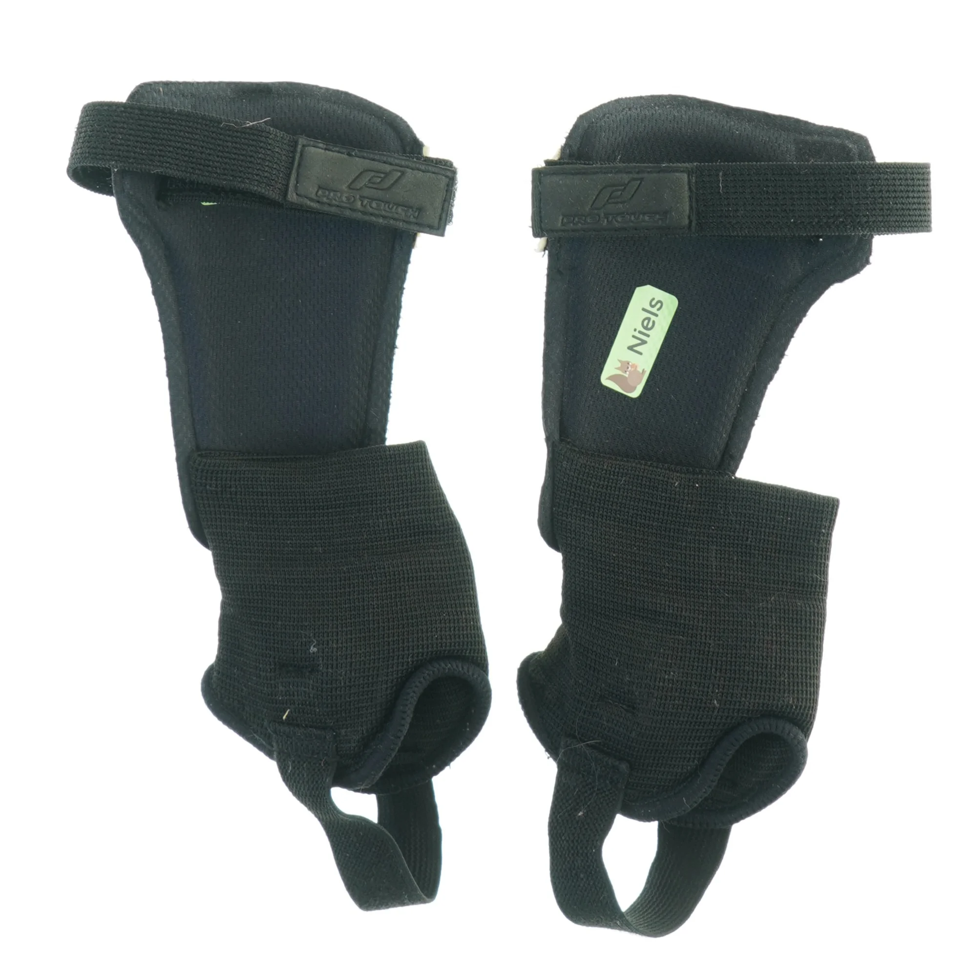 Sorte benskinner til sport fra Pro Touch (str. Længde. 20 cm. b. 10 cm)