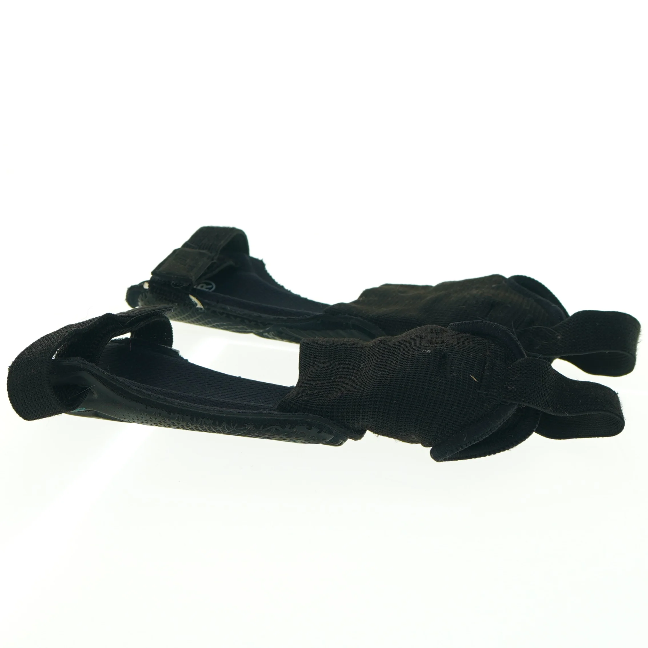 Sorte benskinner til sport fra Pro Touch (str. Længde. 20 cm. b. 10 cm)