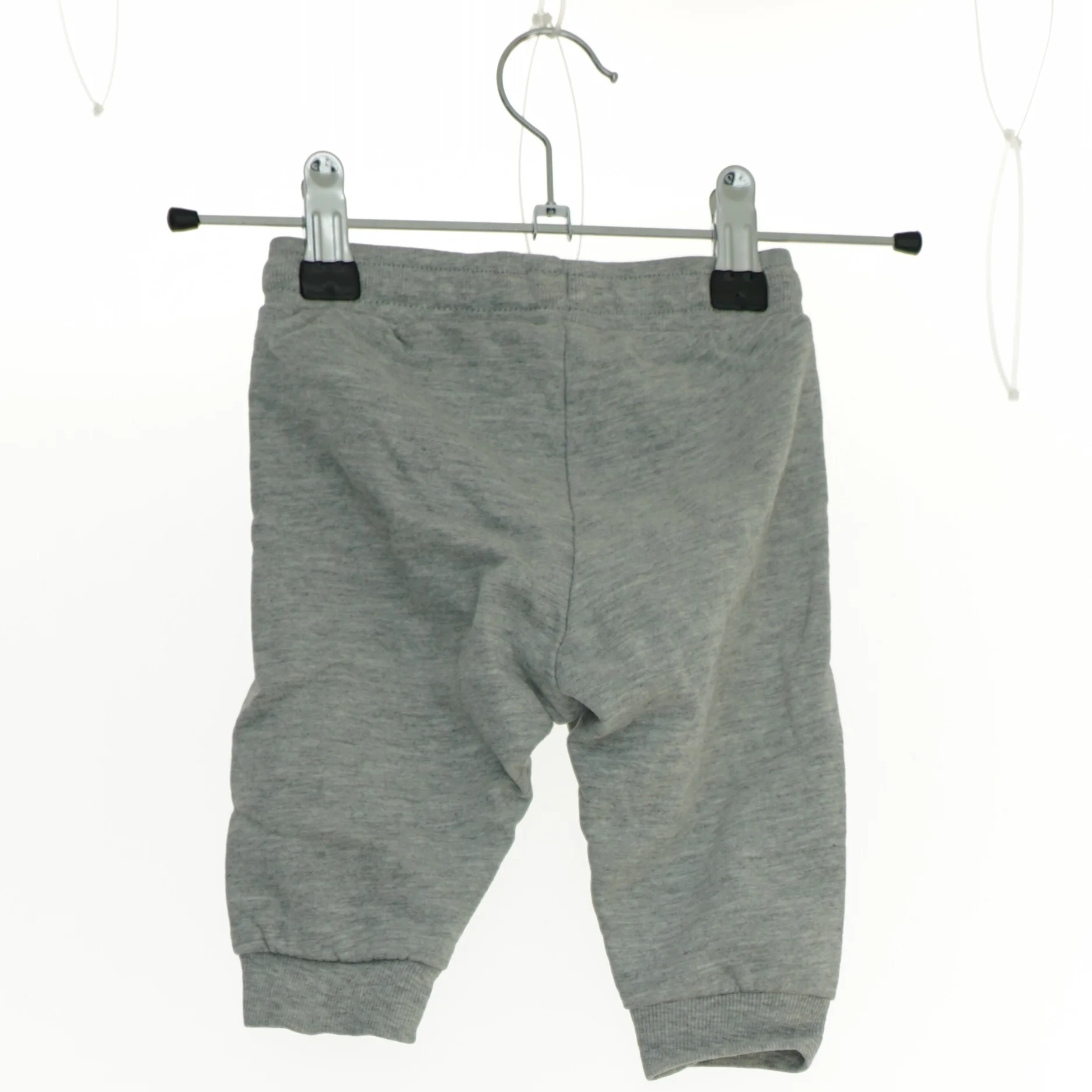 Træningsbukser fra H&M (str. 68 cm)