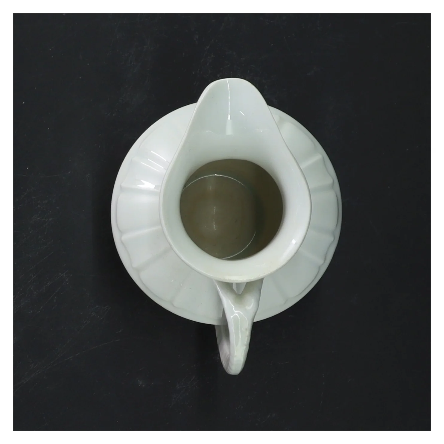 Lille porcelænskande (str. 11 cm)