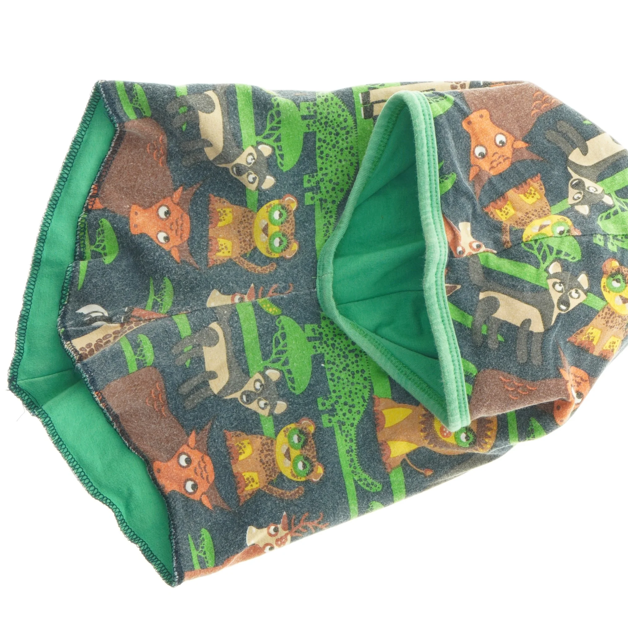 Børnehue med dyremotiv (str. 80-86)