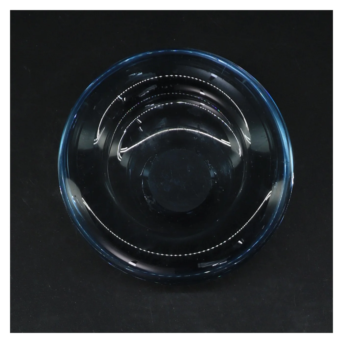 Blåt glasaskebæger (str. Ø. 11 cm)