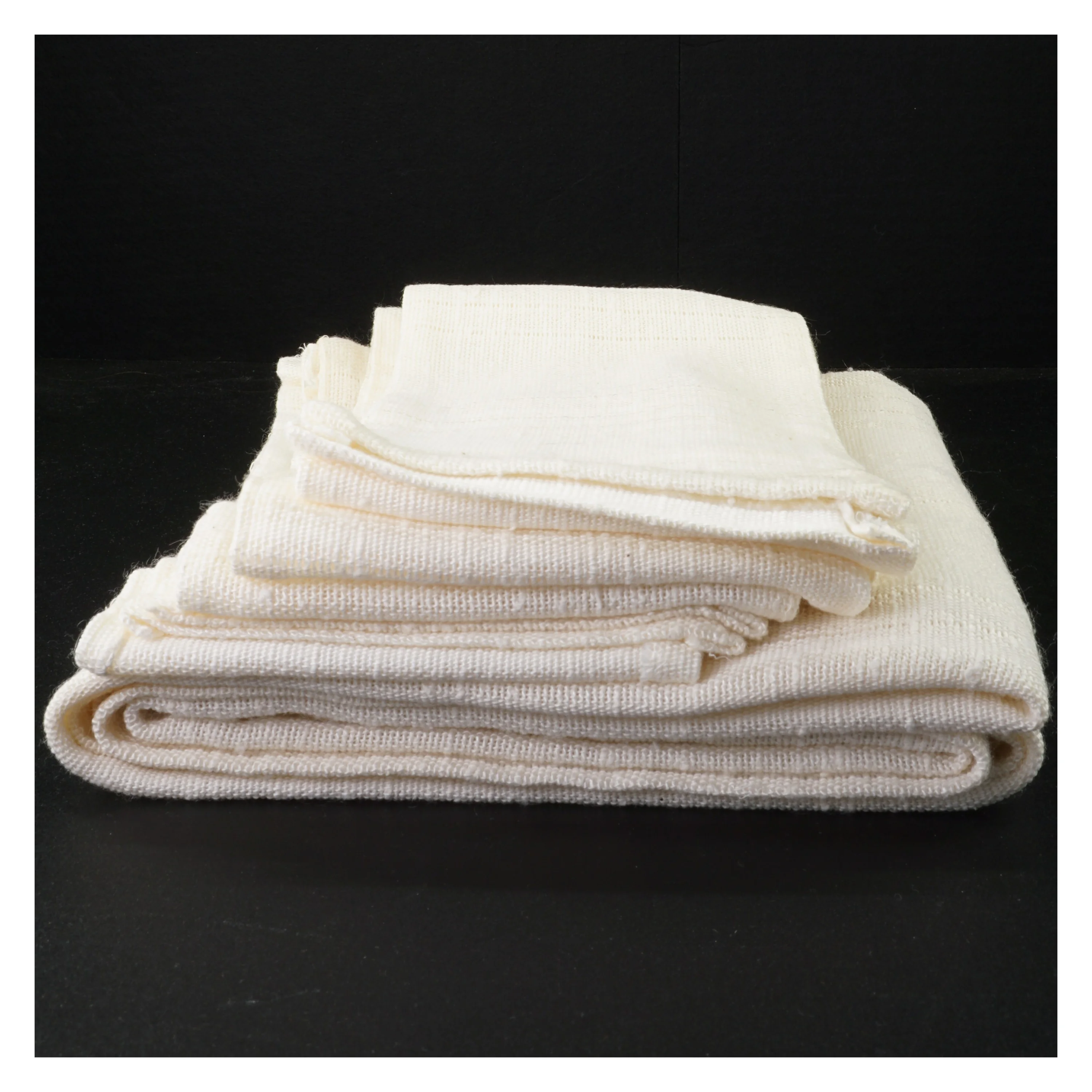 1 sæt gardiner  (str. 142 x 112 cm og 4 stk 15 x 112 cm)