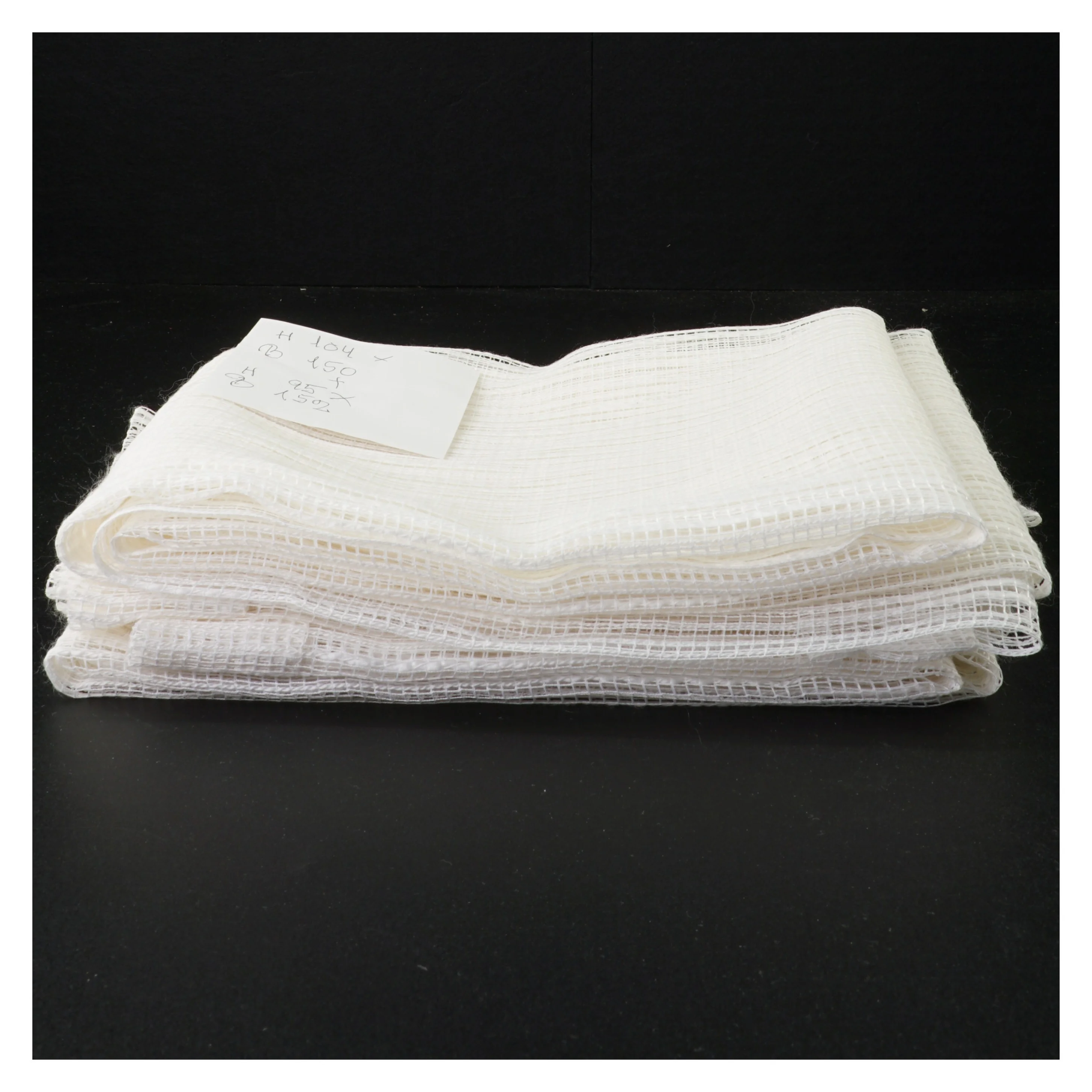 Undergardin (str. 104 x 150 og 95 x 152 cm)