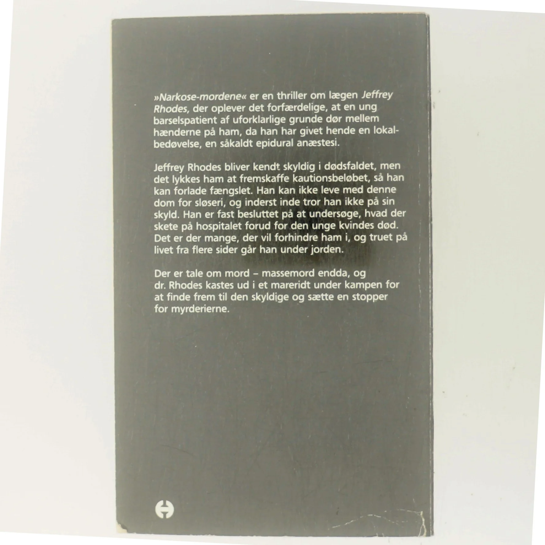 Narkosemordene af Robin Cook (Bog)