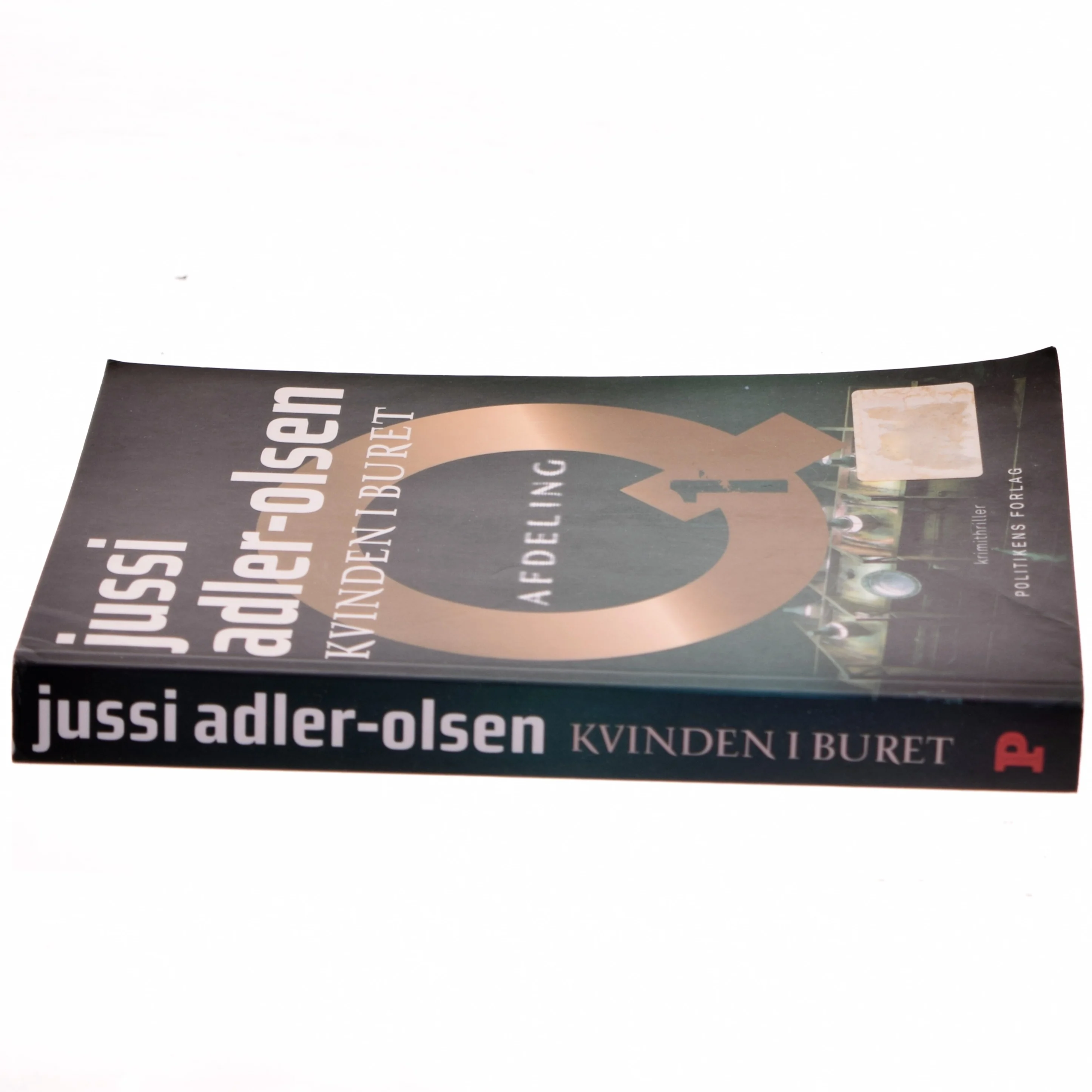 Kvinden i buret : krimithriller af Jussi Adler-Olsen (Bog)