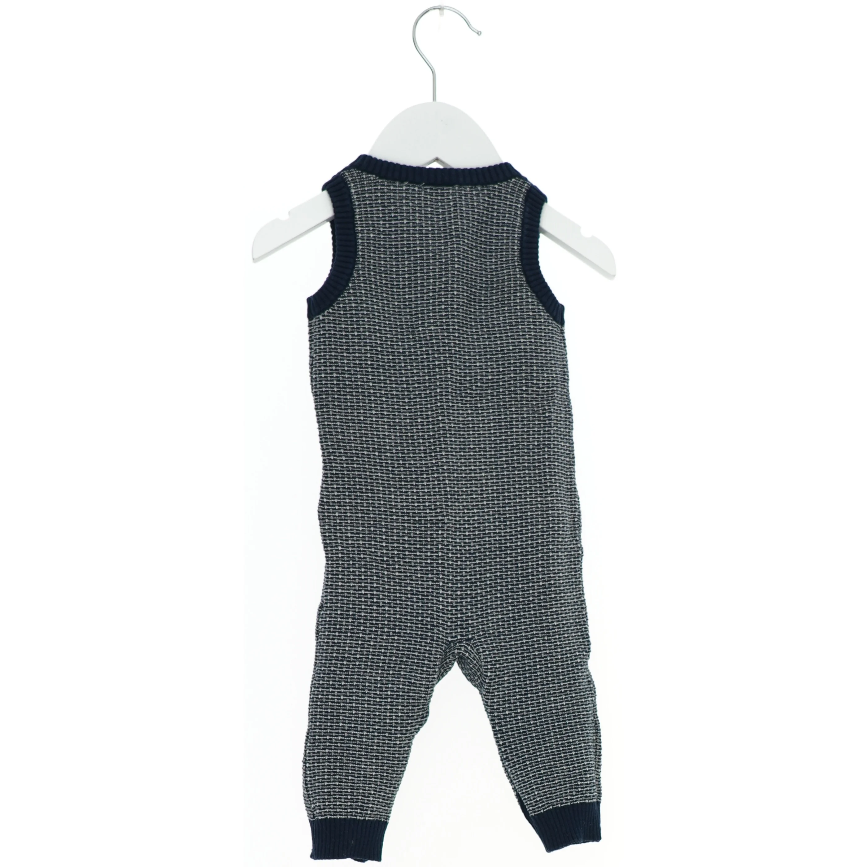 Baby heldragt fra Name It (str. 62)