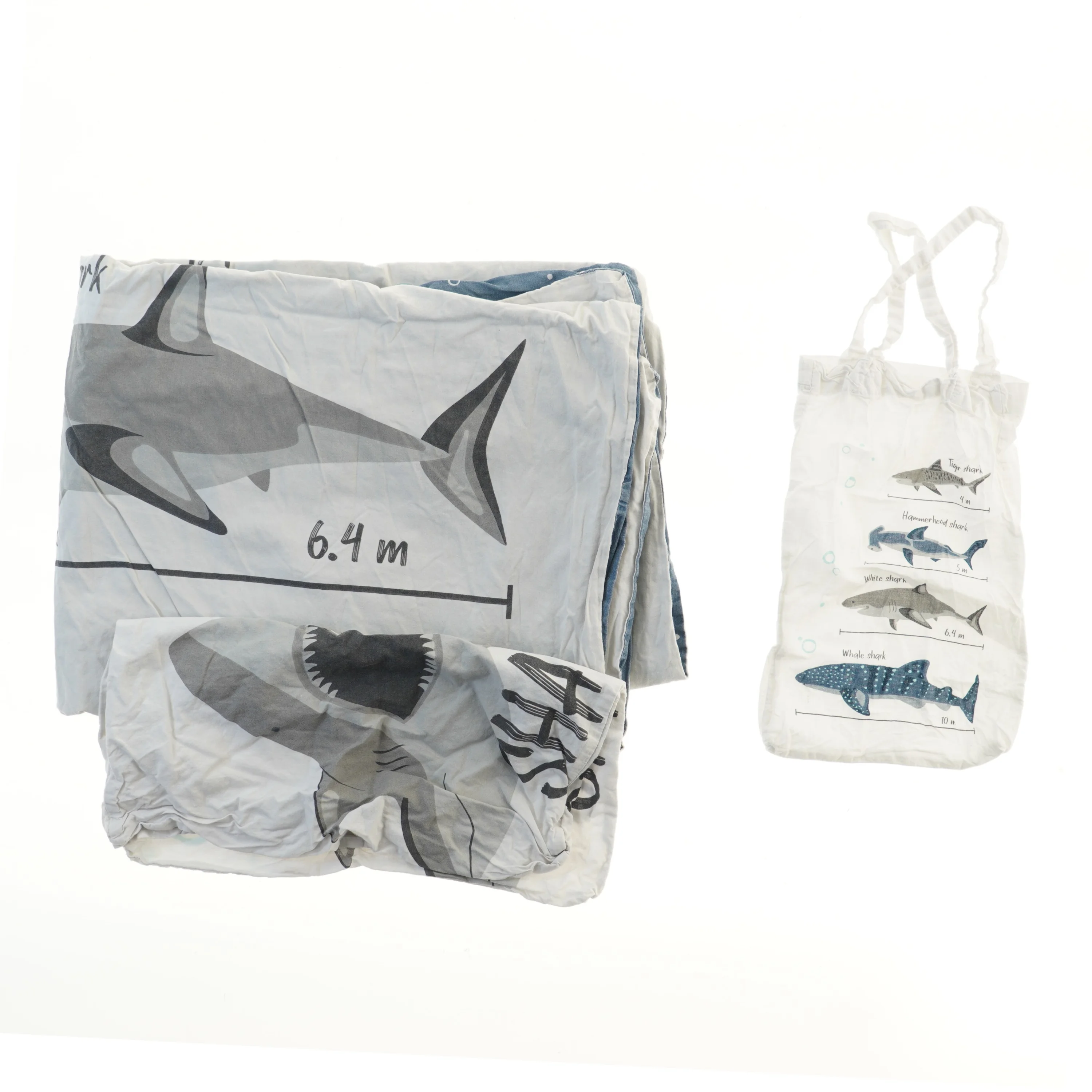 Barnesengetøj med hajmotiv (str. 27x39 & 94x127 cm)