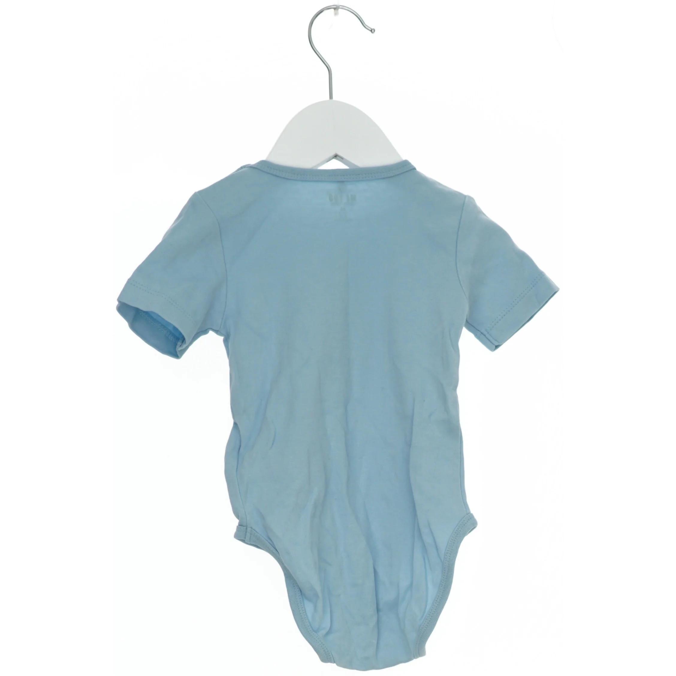 Kortærmet body fra Me Too (str. 68)