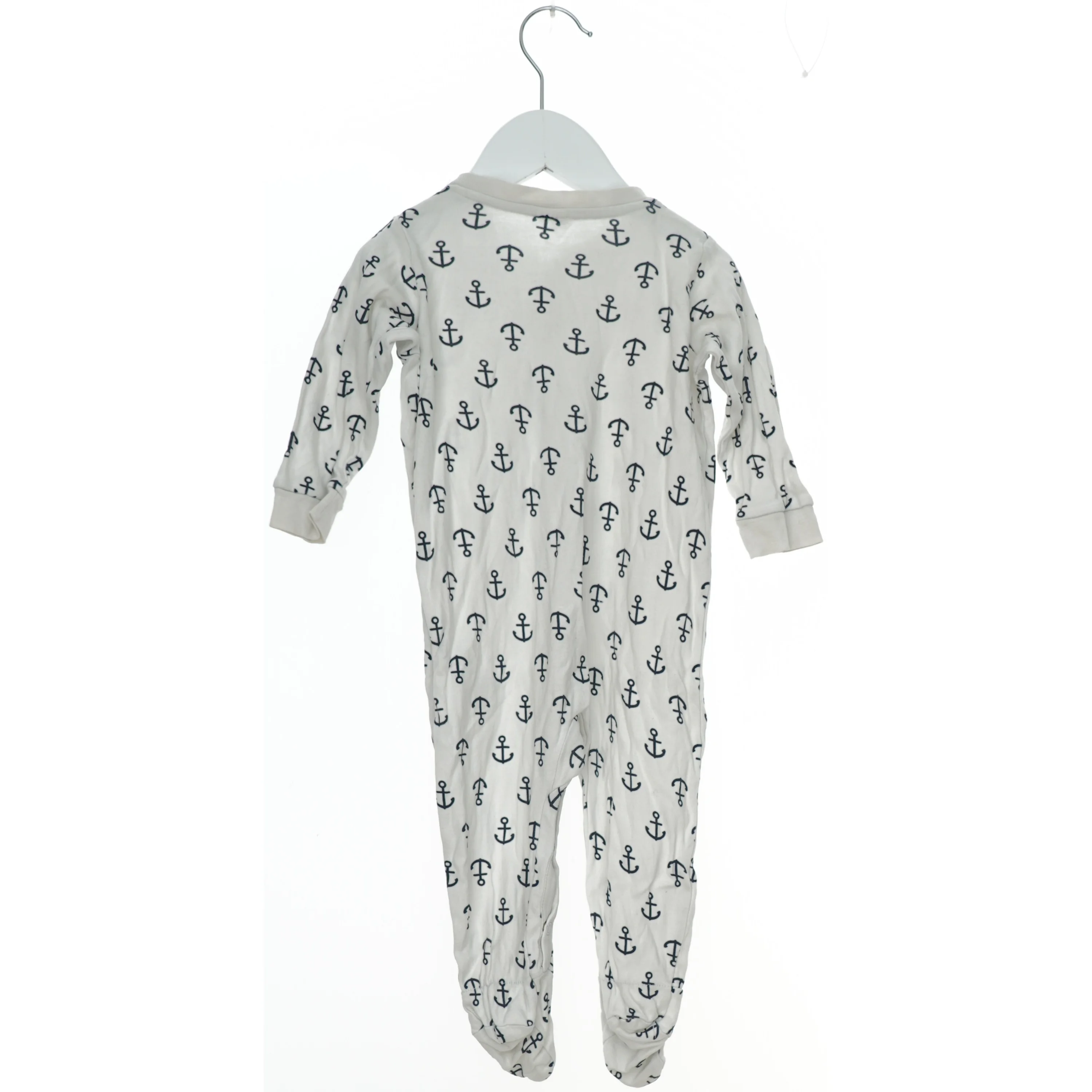 Natdragt med ankerprint fra H&M (str. 74)