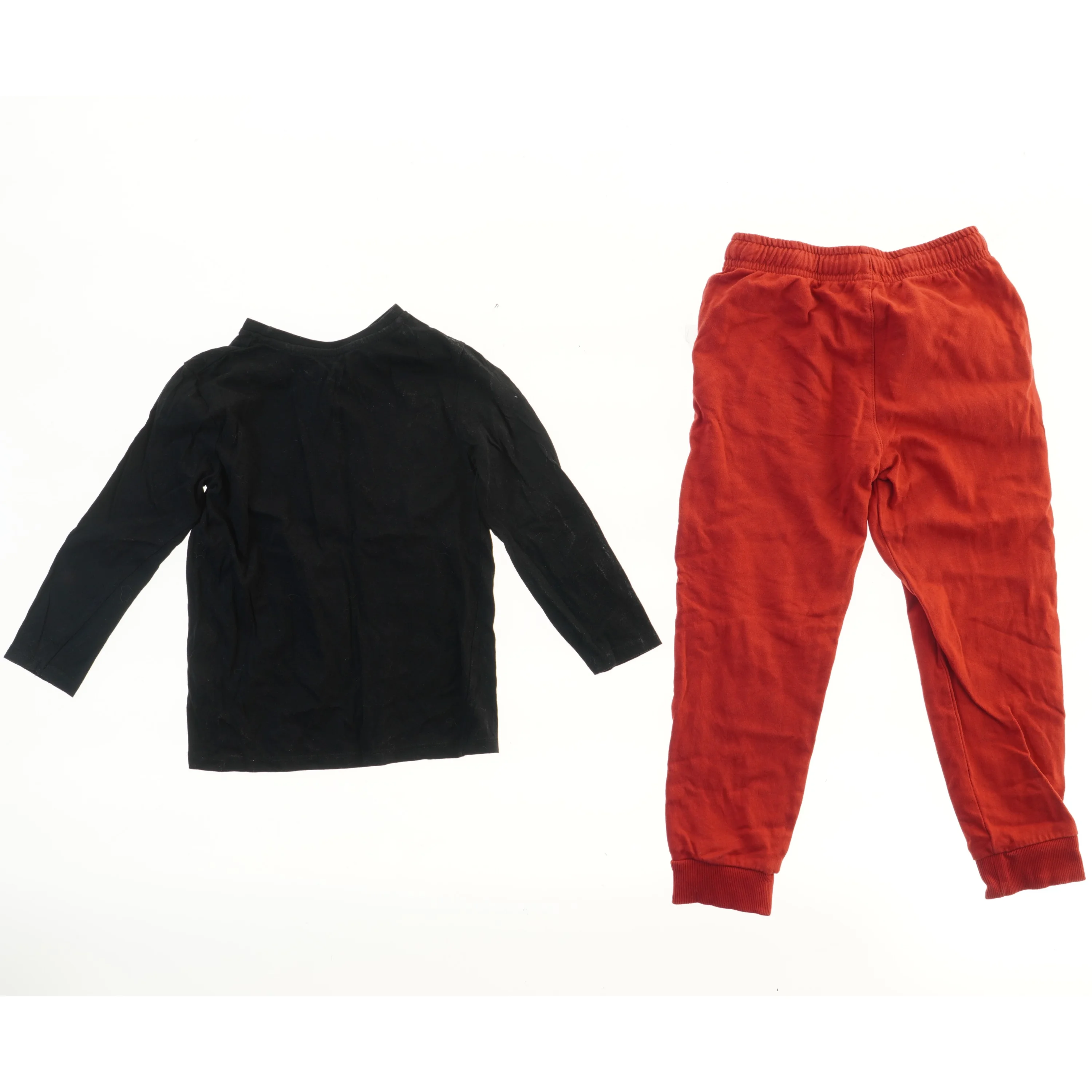 Vinterpyjamas sæt til børn fra Little Kids (str. 116)