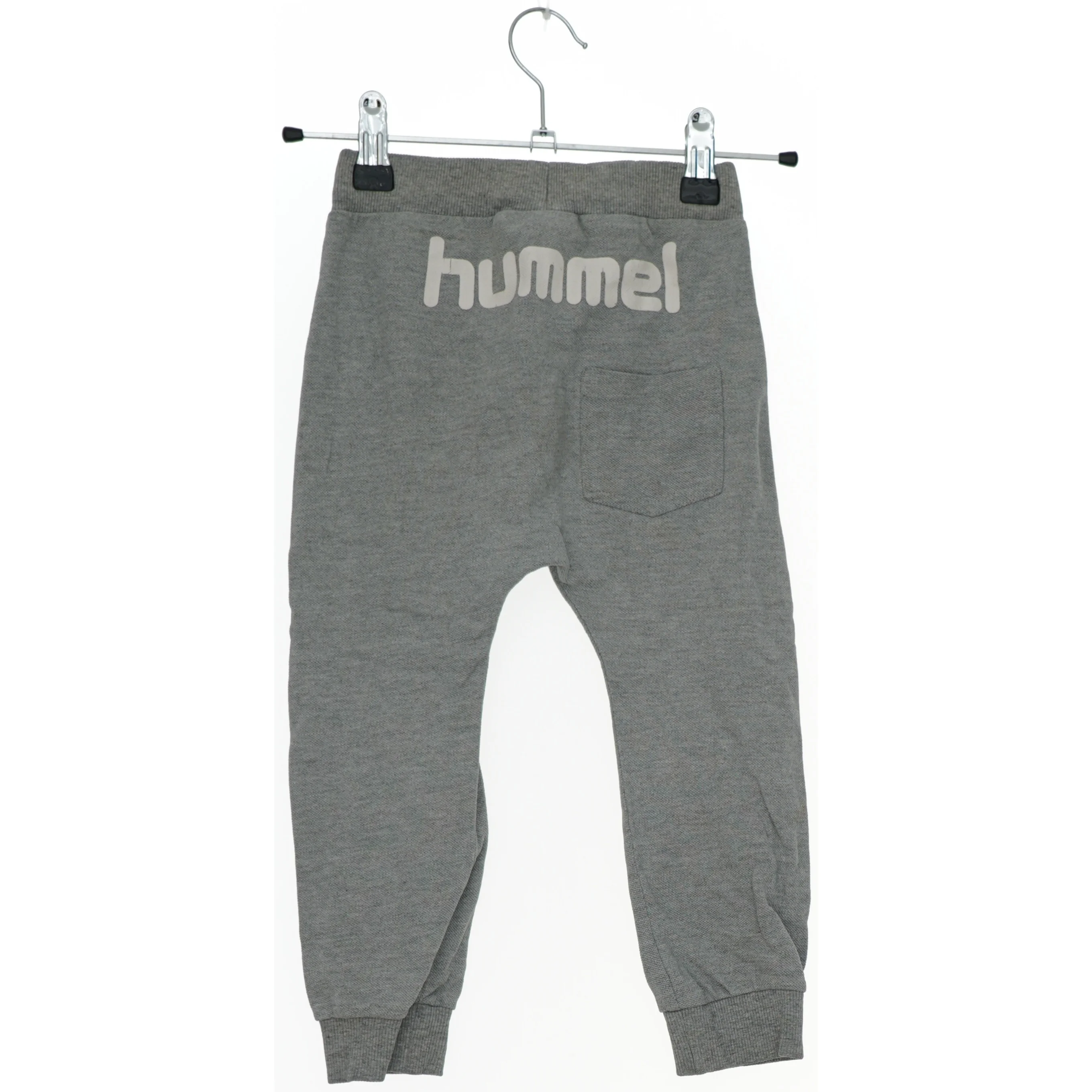 Grå træningsbukser fra Hummel (str. 98)