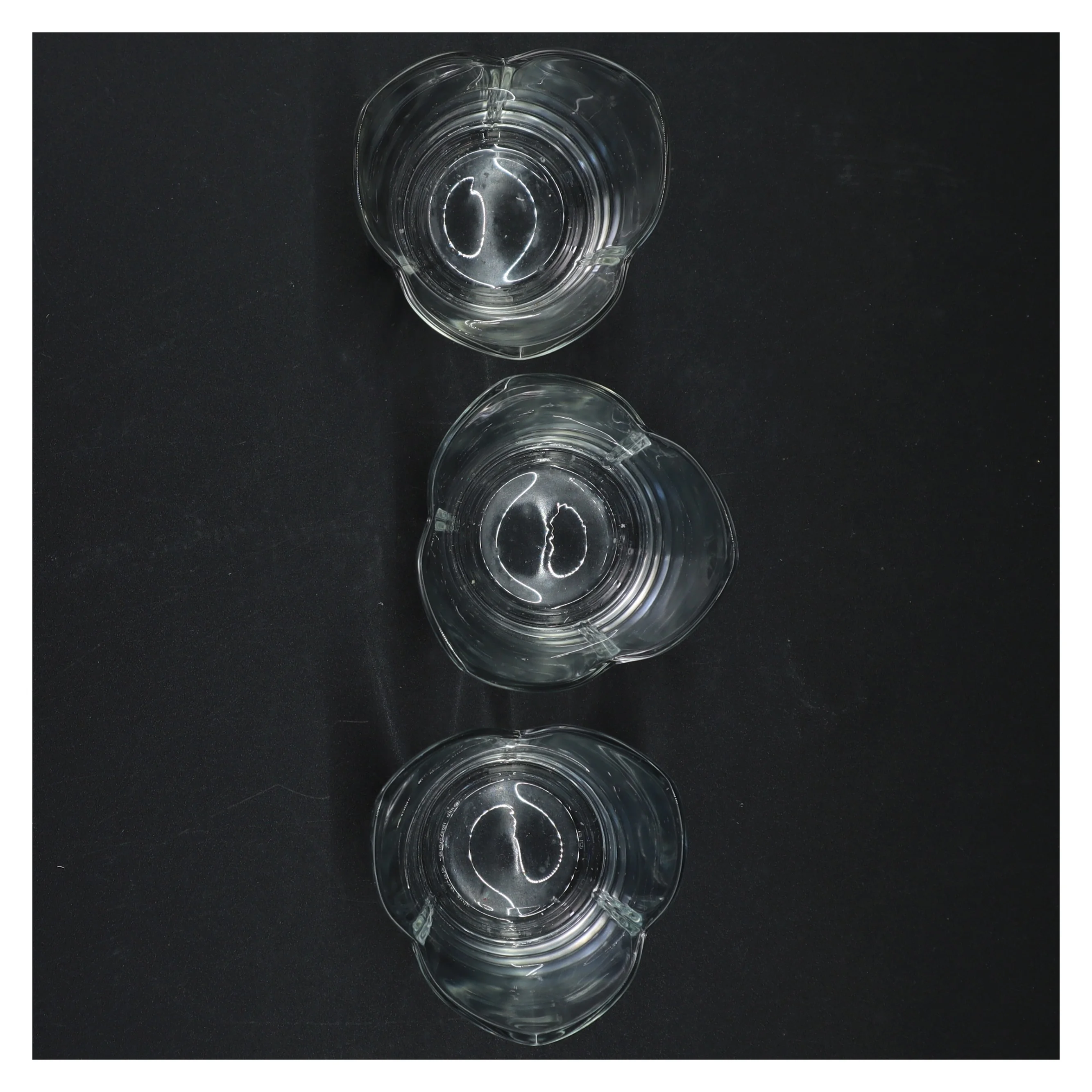 Gennemsigtige glasfade fra Erik Bagger (str. 9 cm)