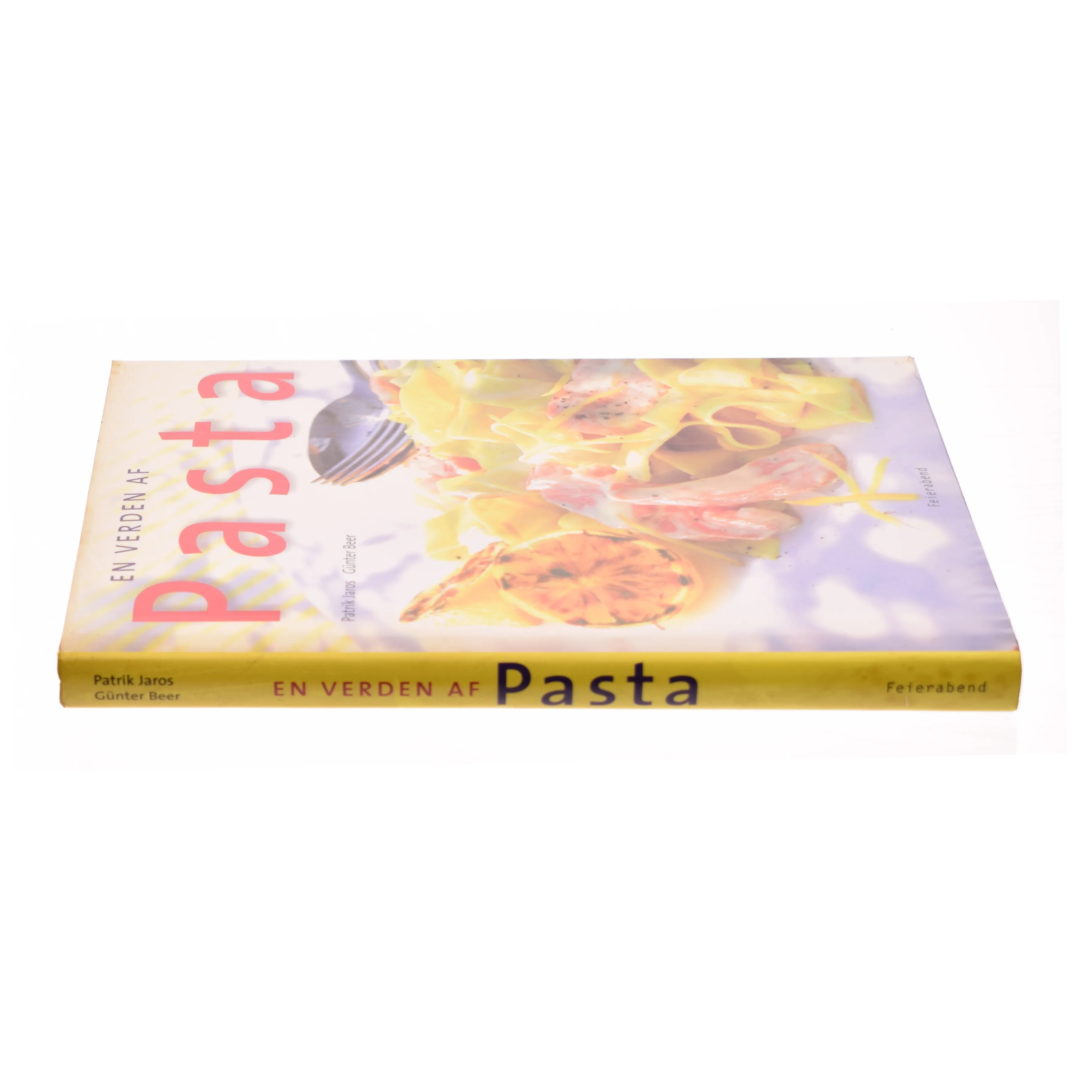 En verden af pasta (Bog)