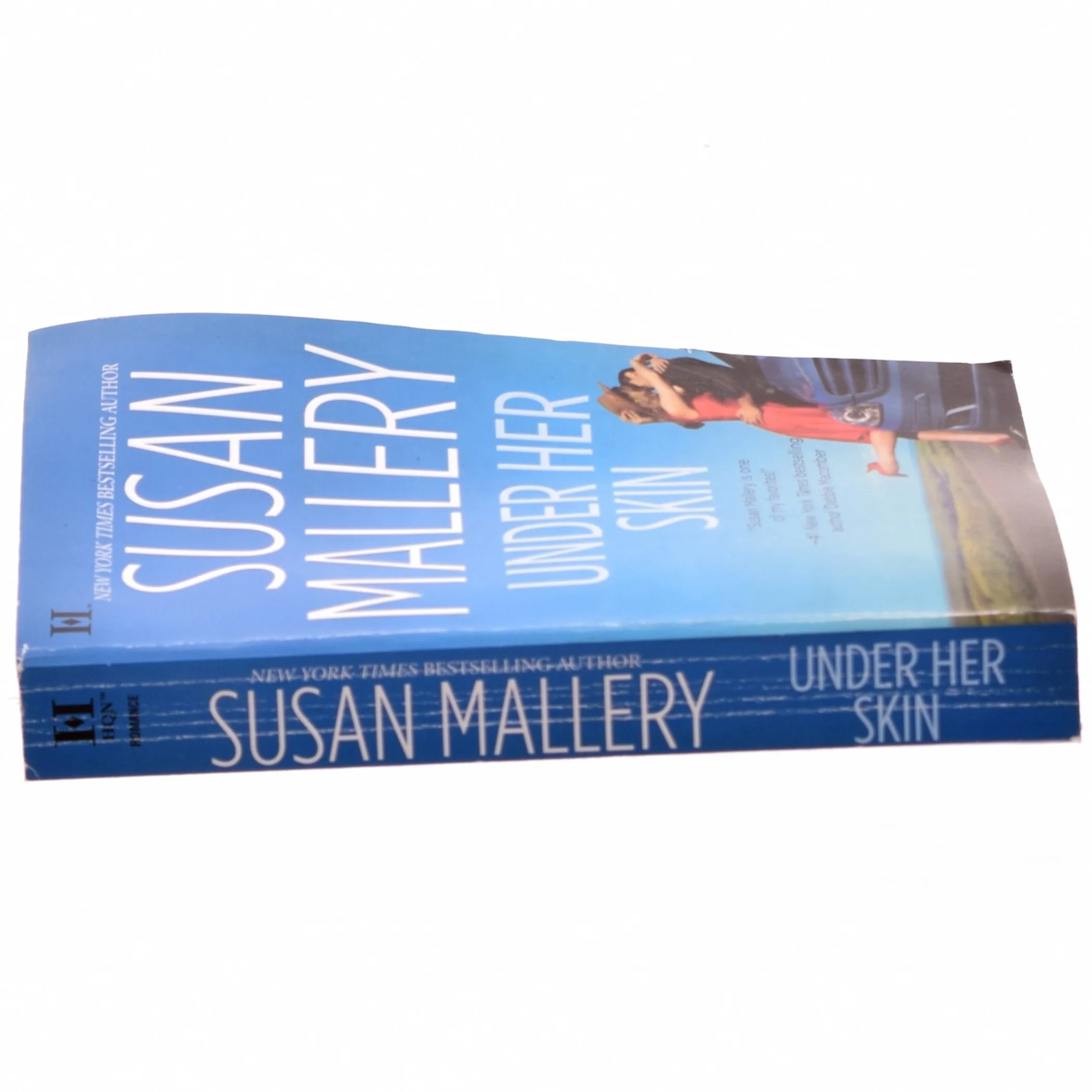 Under Her Skin af Susan Mallery (Bog)