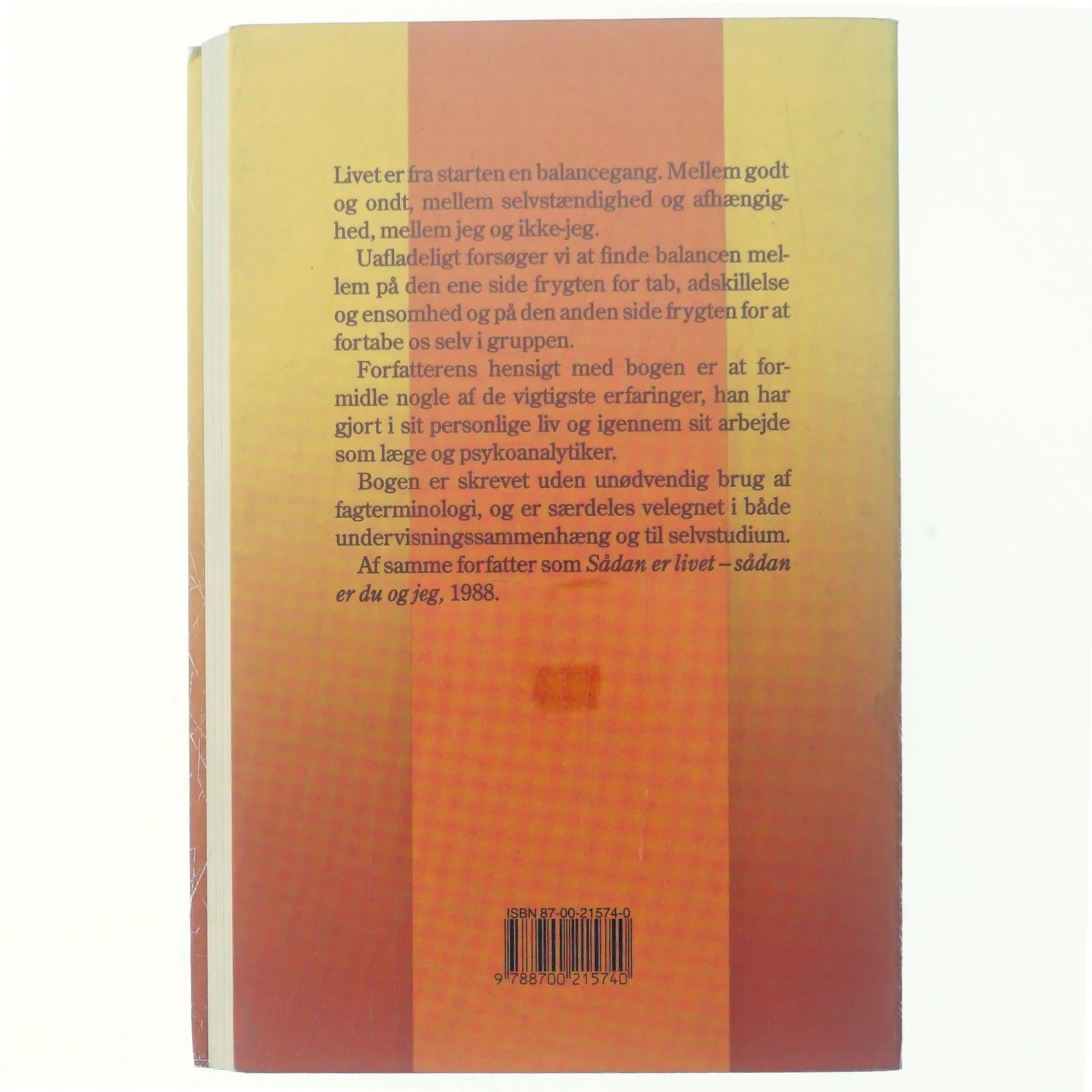 Menneske i balance : af en psykiaters liv og arbejde af Jarl Jørstad (Bog)