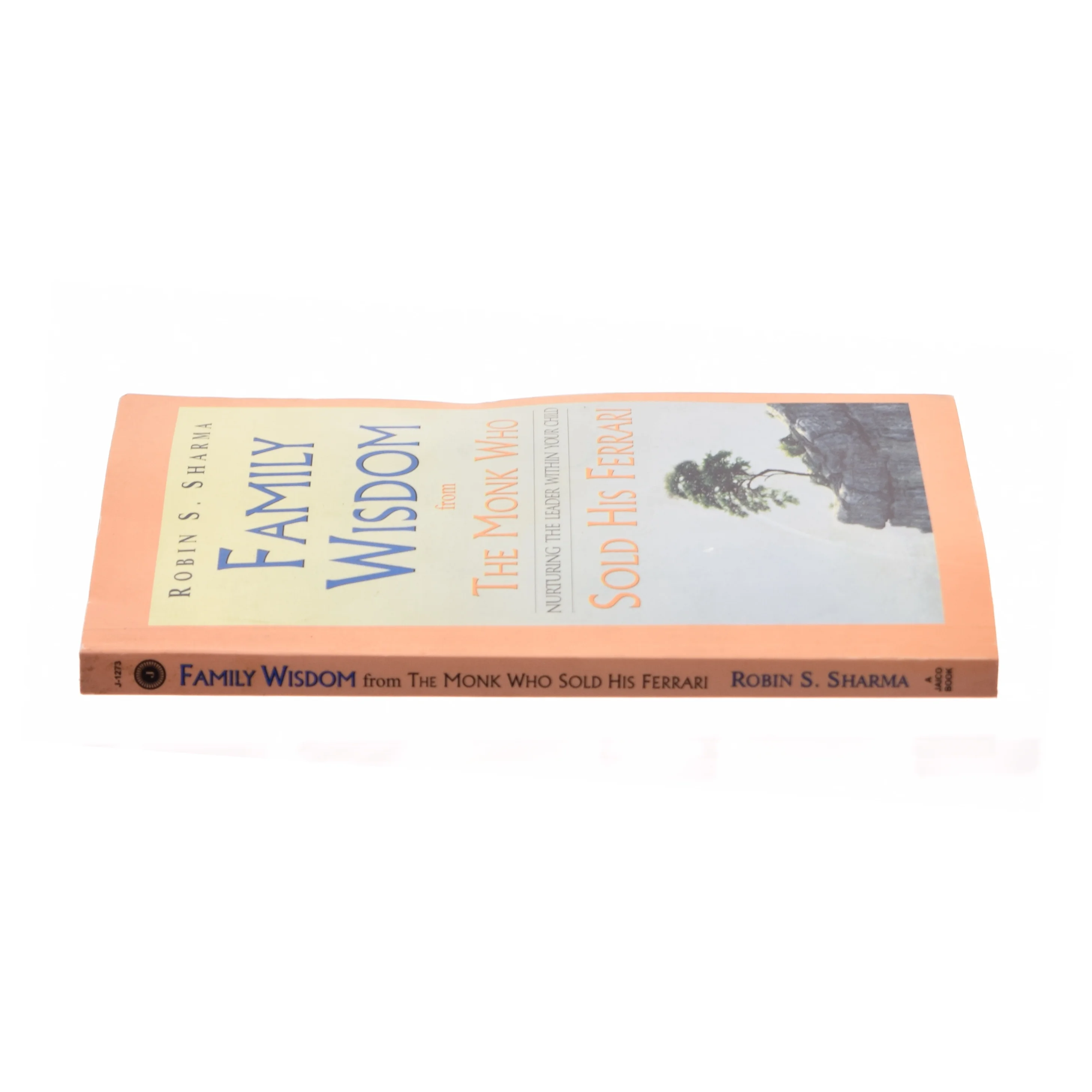 Family Wisdom from the Monk Who Sold His Ferrari : Nurturing the Leader Within Your Child af Robin S. Sharma (Bog)