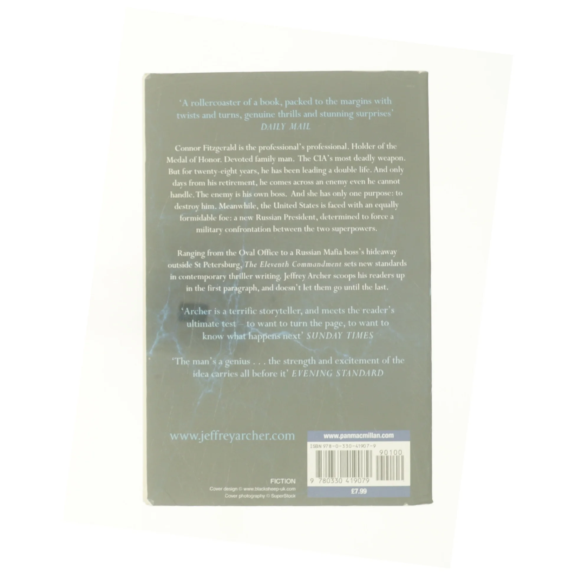 The Eleventh Commandment af Jeffrey Archer (Bog)