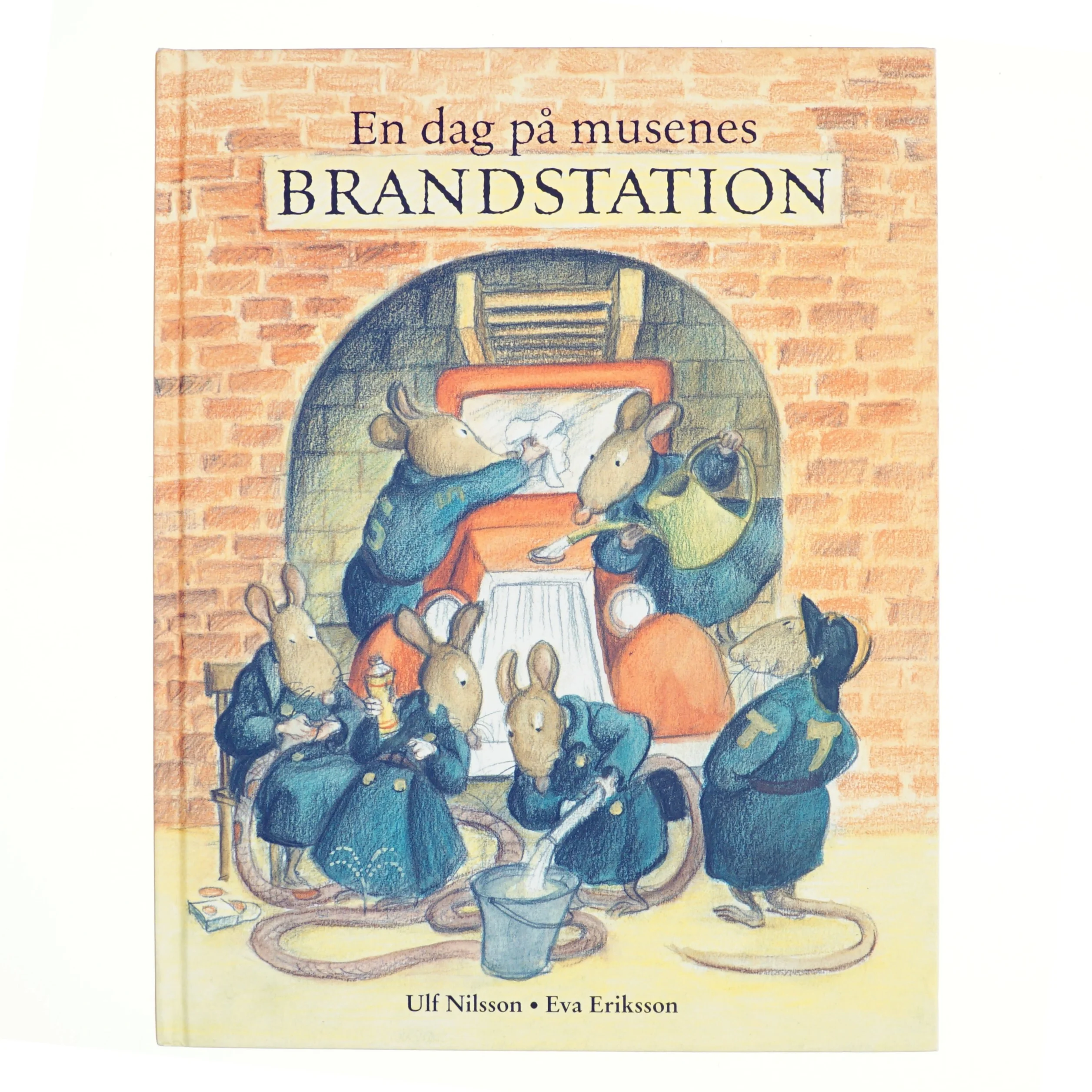 En dag på musenes brandstation (Bog)