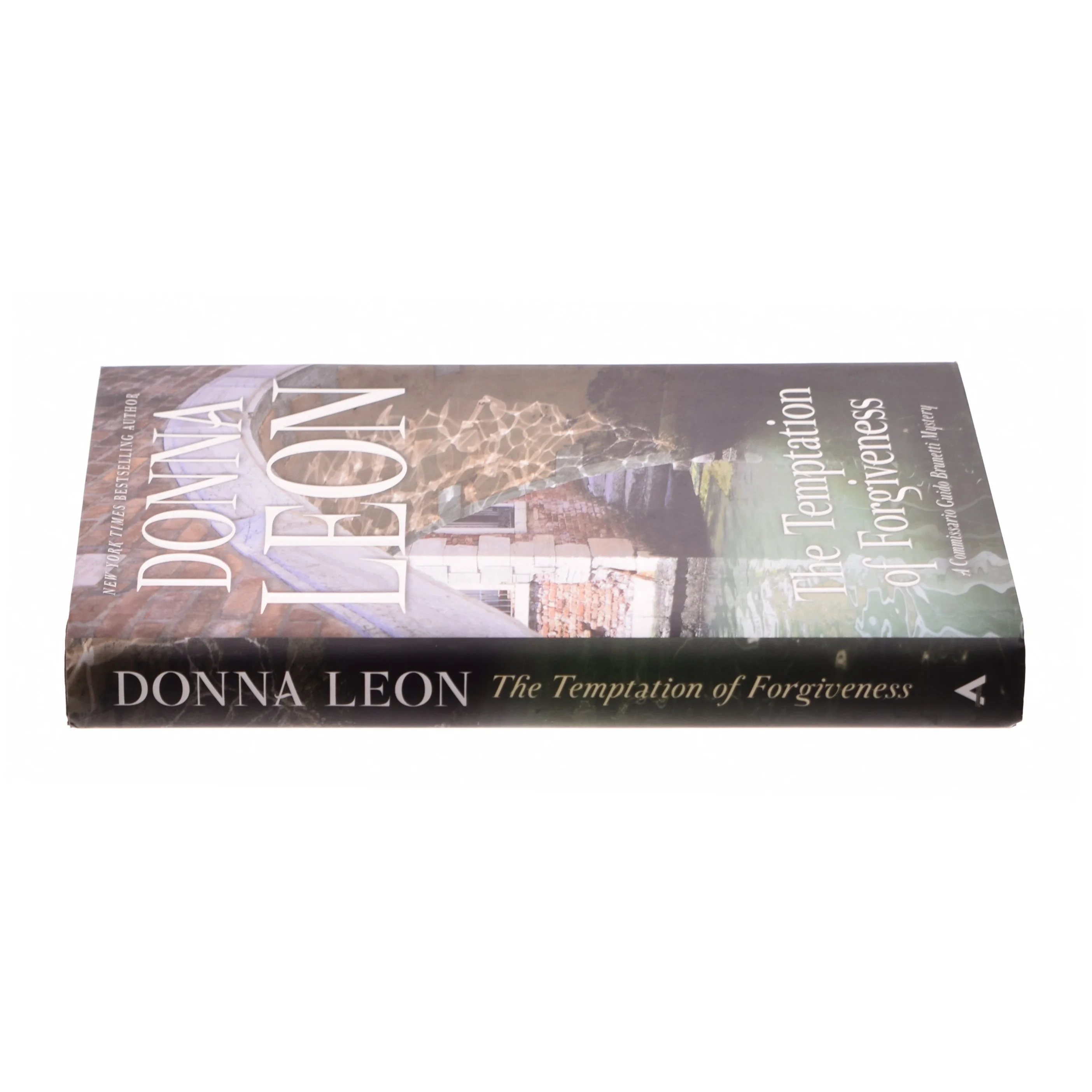 The Temptation of Forgiveness af Donna Leon (Bog)