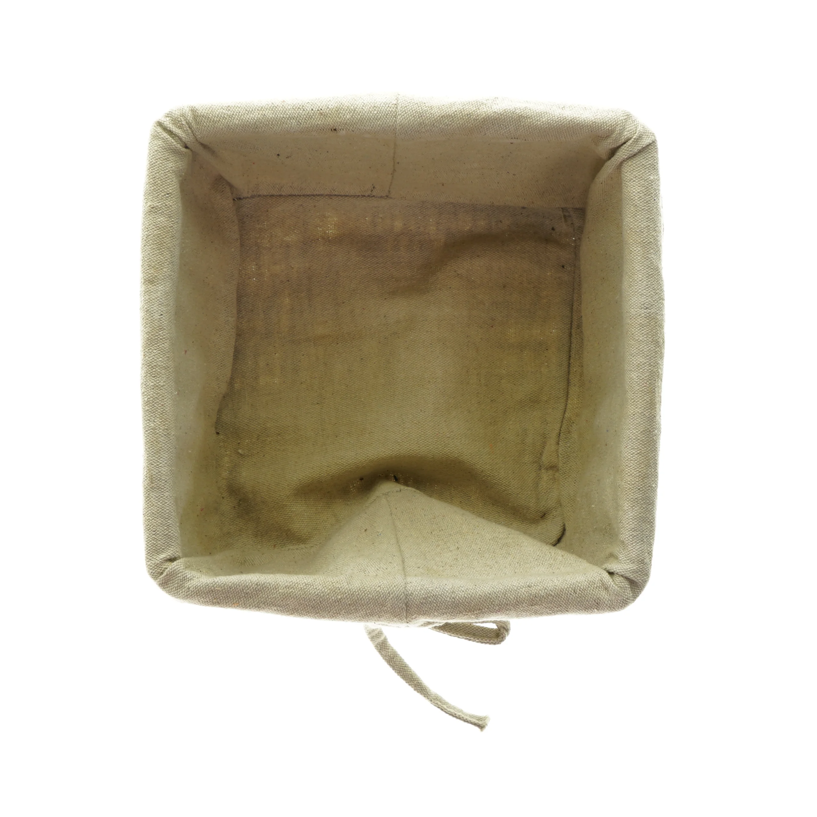 Kurv (str. 24 X 24 X 16 cm)