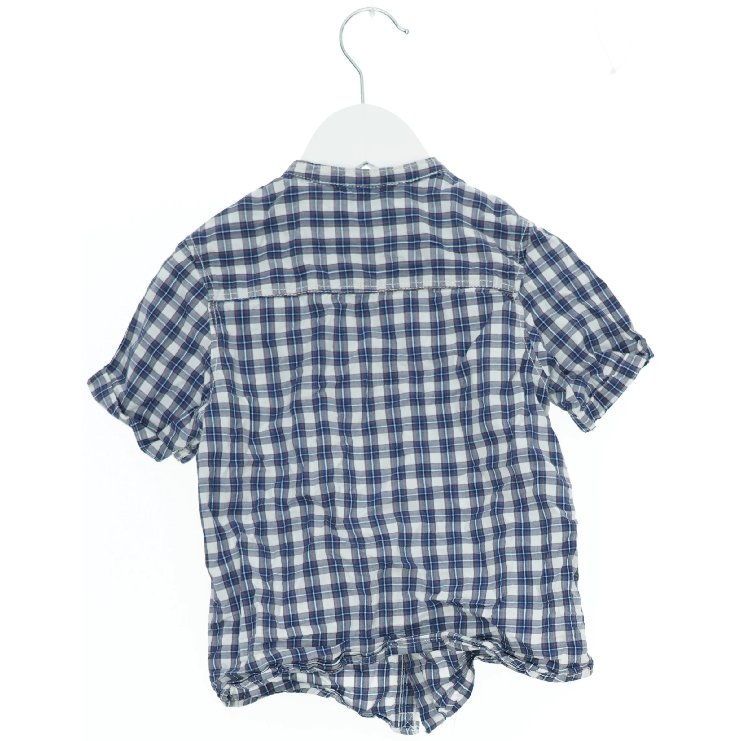 Kortærmet ternet skjorte fra H&M (str. 110)