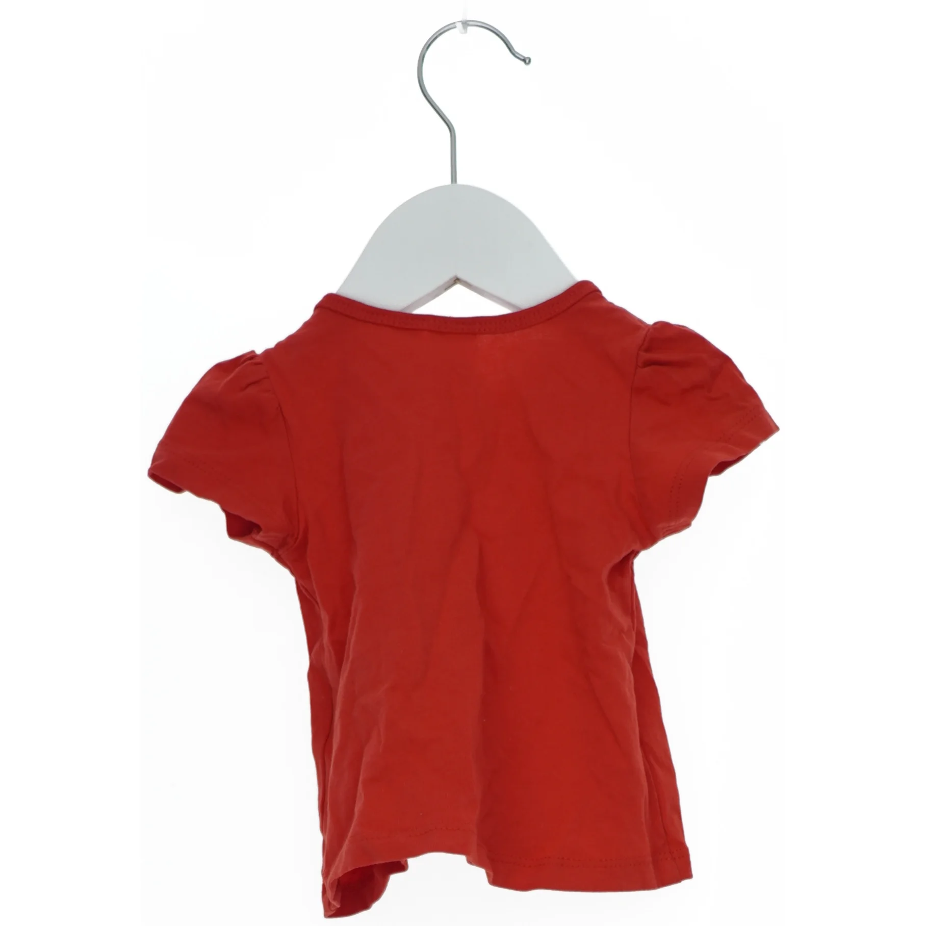 Rød T-shirt til børn fra H&M (str. 62)