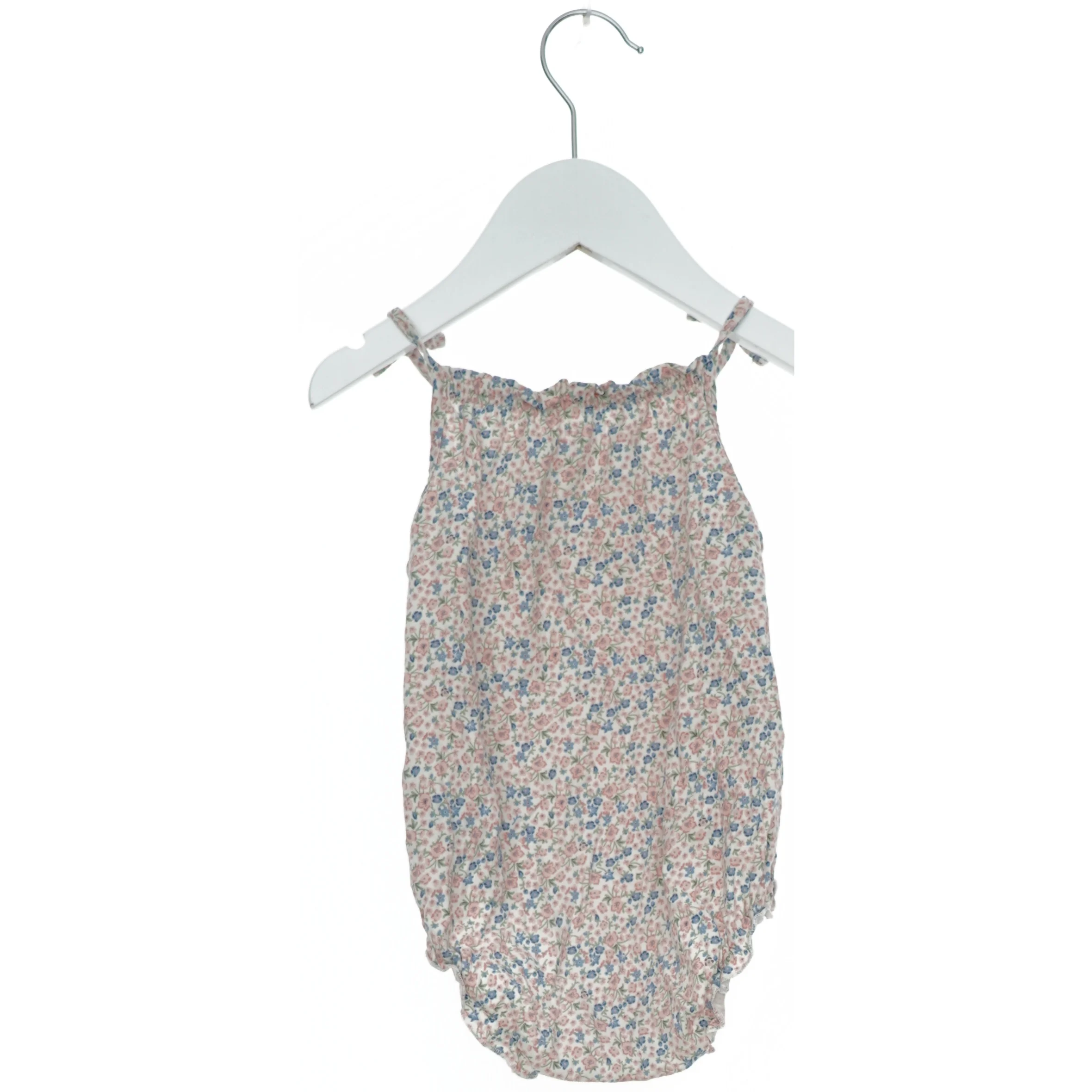 Blomsterprint Sparkebukser fra H&M (str. 74)