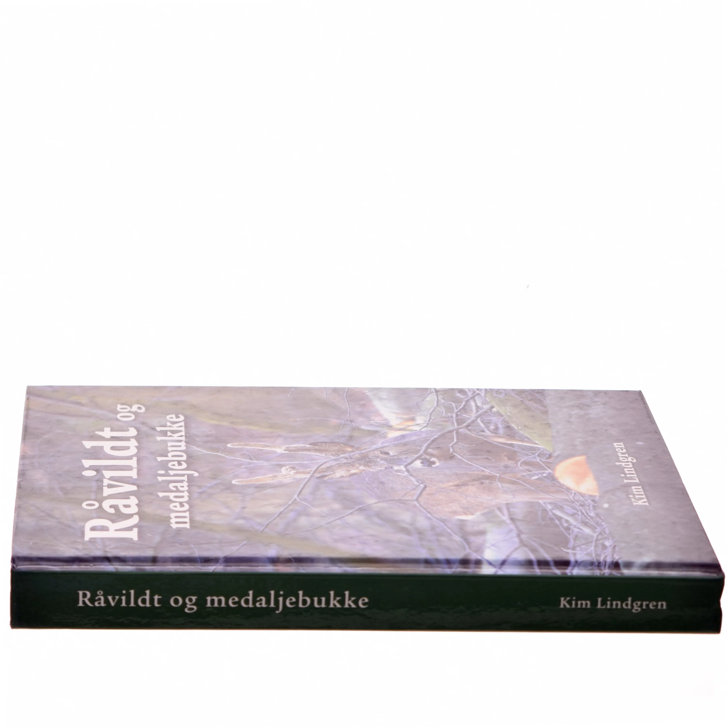 Råvildt og medaljebukke af Kim Lindgren (f. 1959) (Bog)