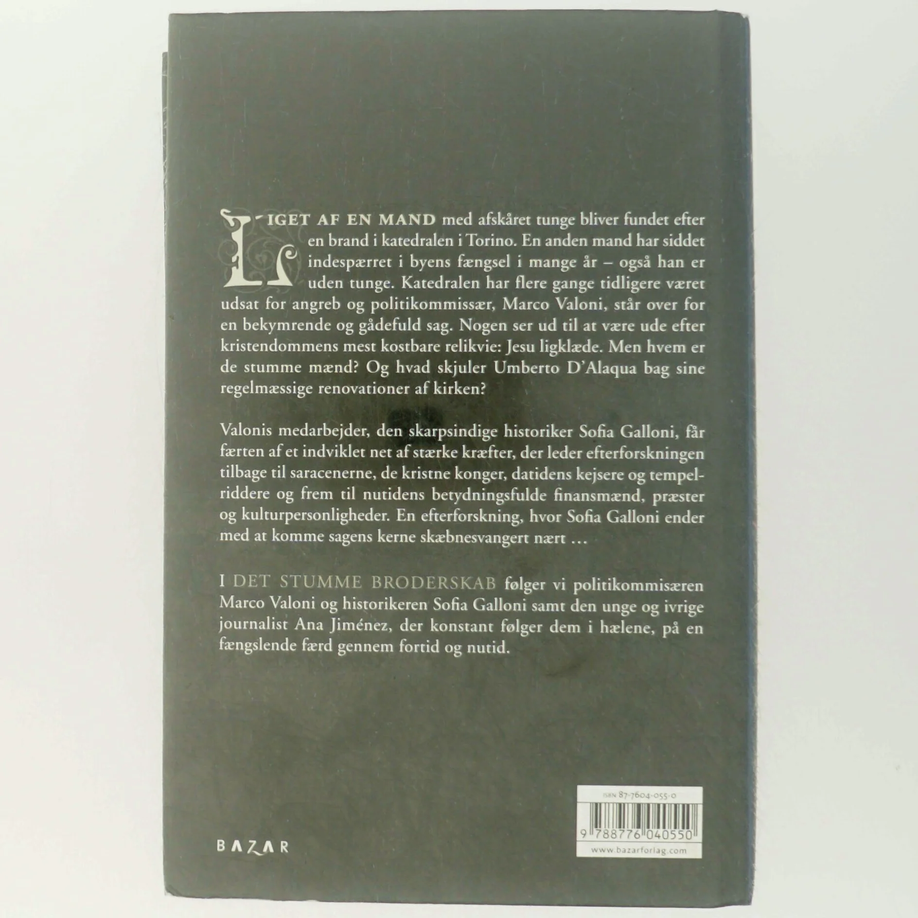 Det stumme broderskab af Julia Navarro (Bog)