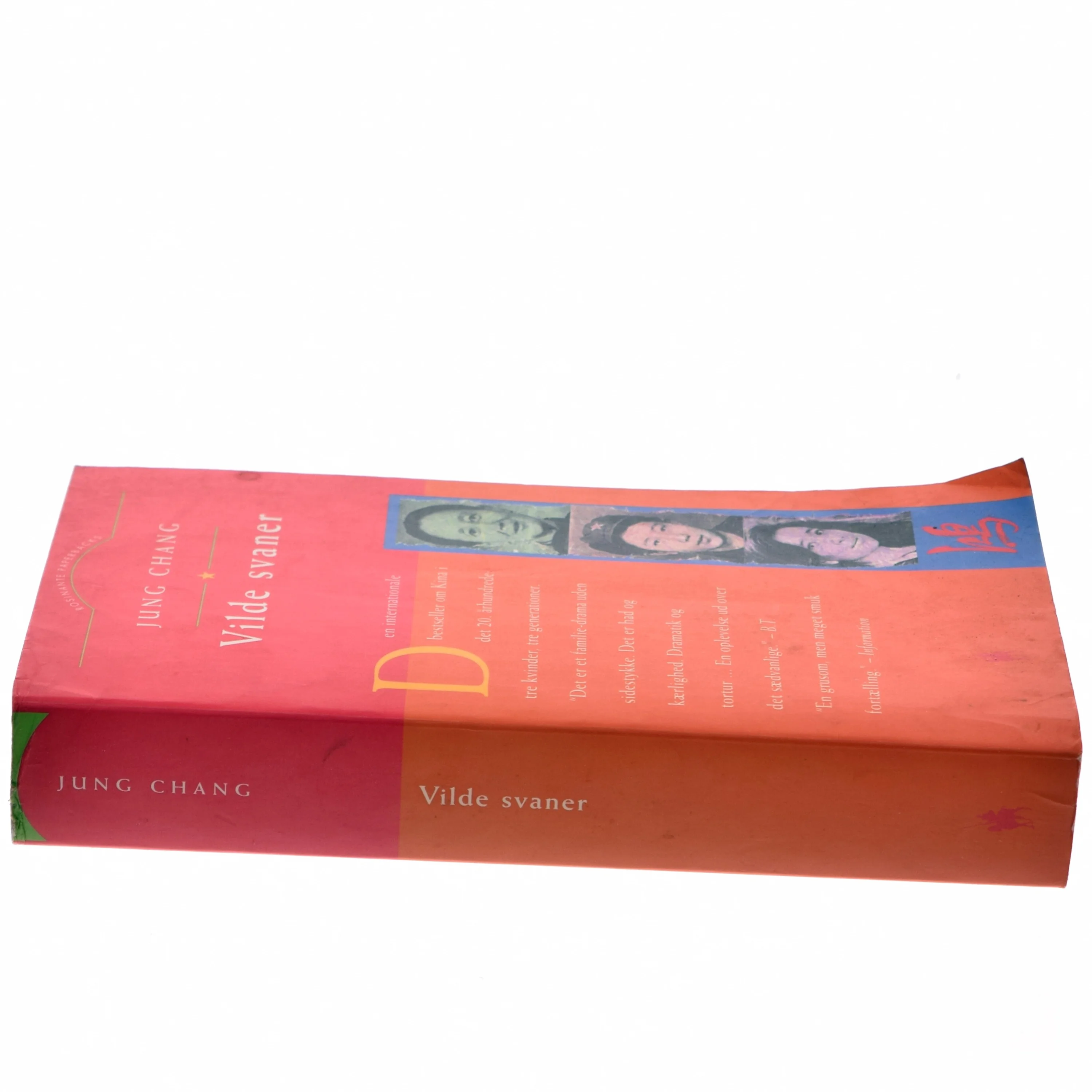 Vilde Svaner: Tre Dotre Af Kina af Jung Chang (Bog)