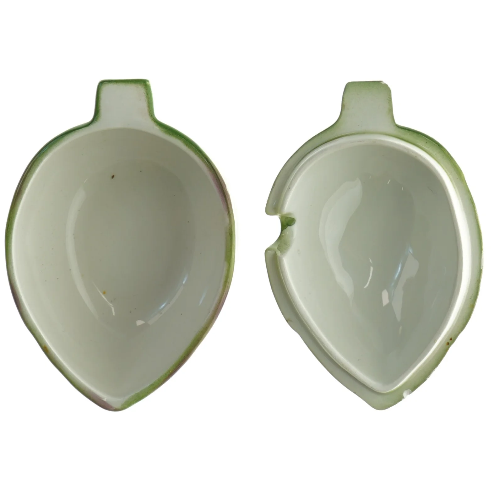 Keramikskål formet som en artiskok (str. 14 x. 10 cm)