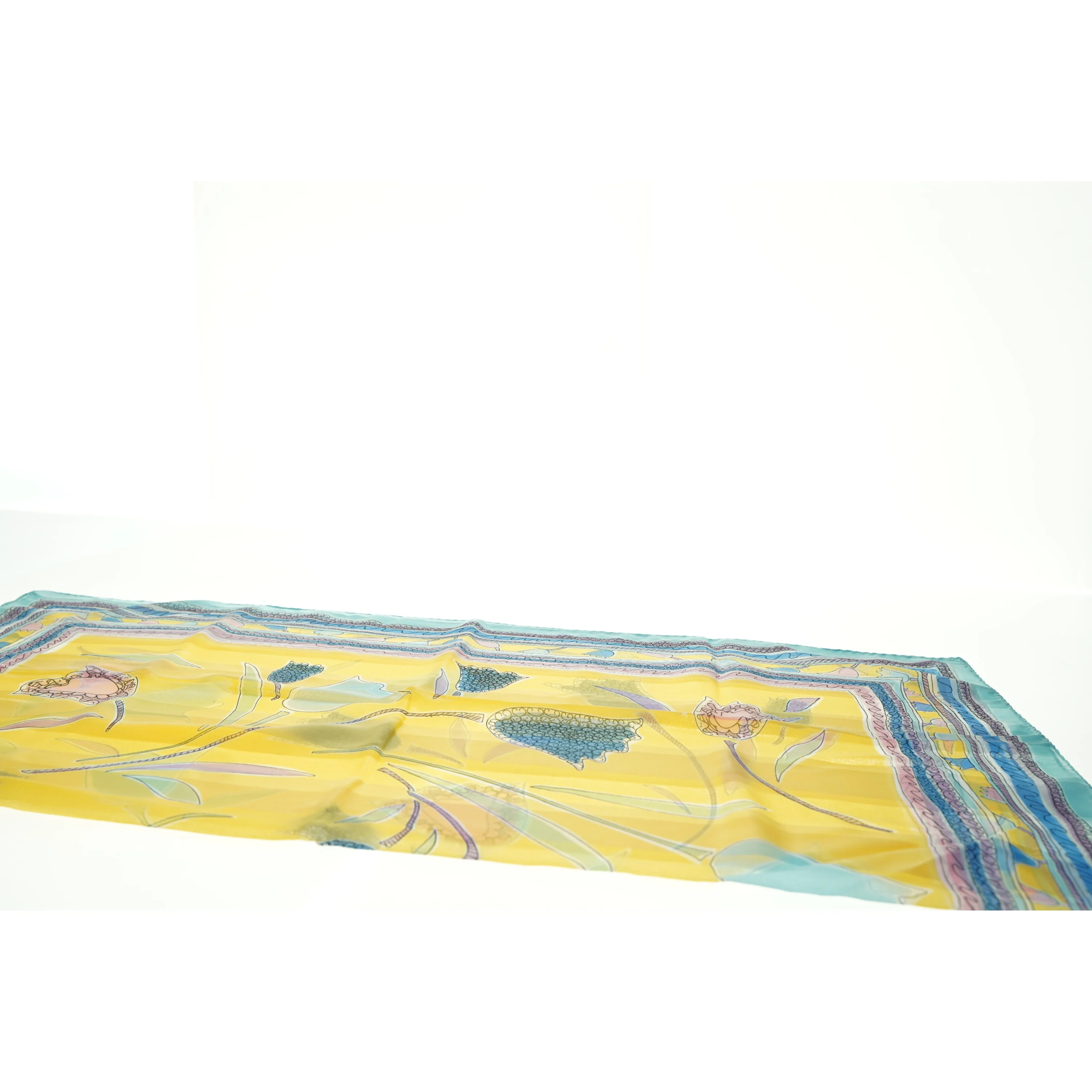 Mønstret silketørklæde (str. 86 x 86 cm)