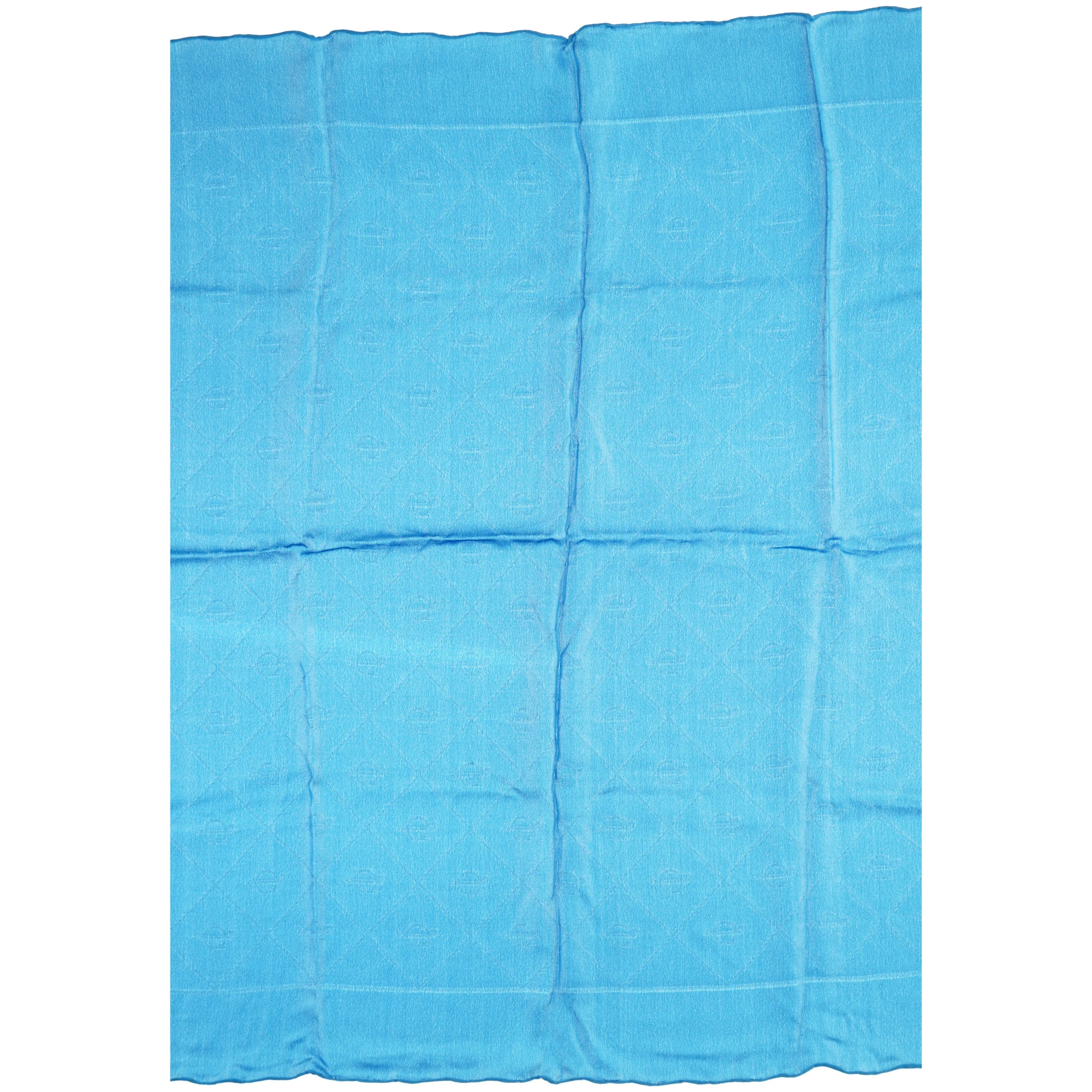Blåt tørklæde (str. 75 x 75 cm)