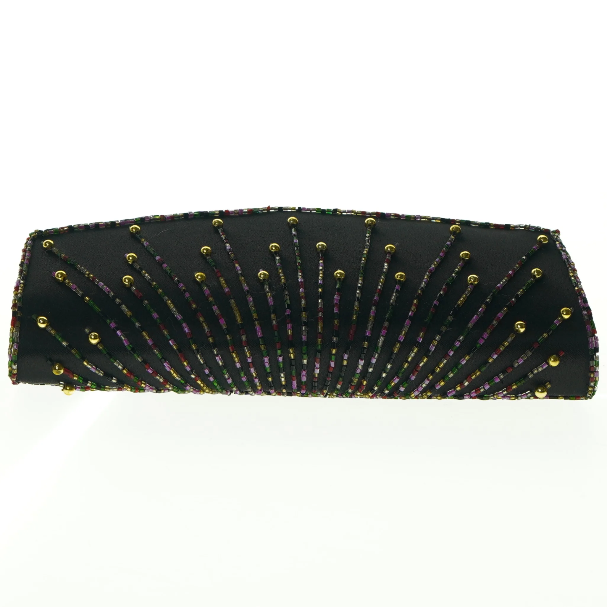 Perlebelagt pung (str. 23 x 11 cm)